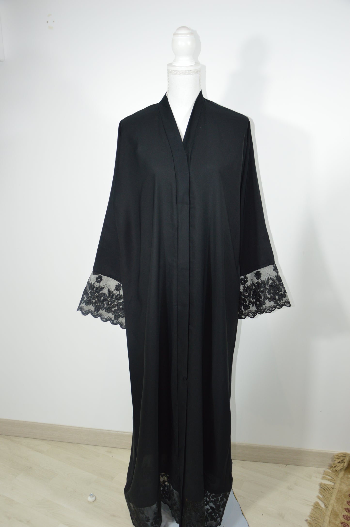 Abaya Dentella – Raffinement & Dentelle