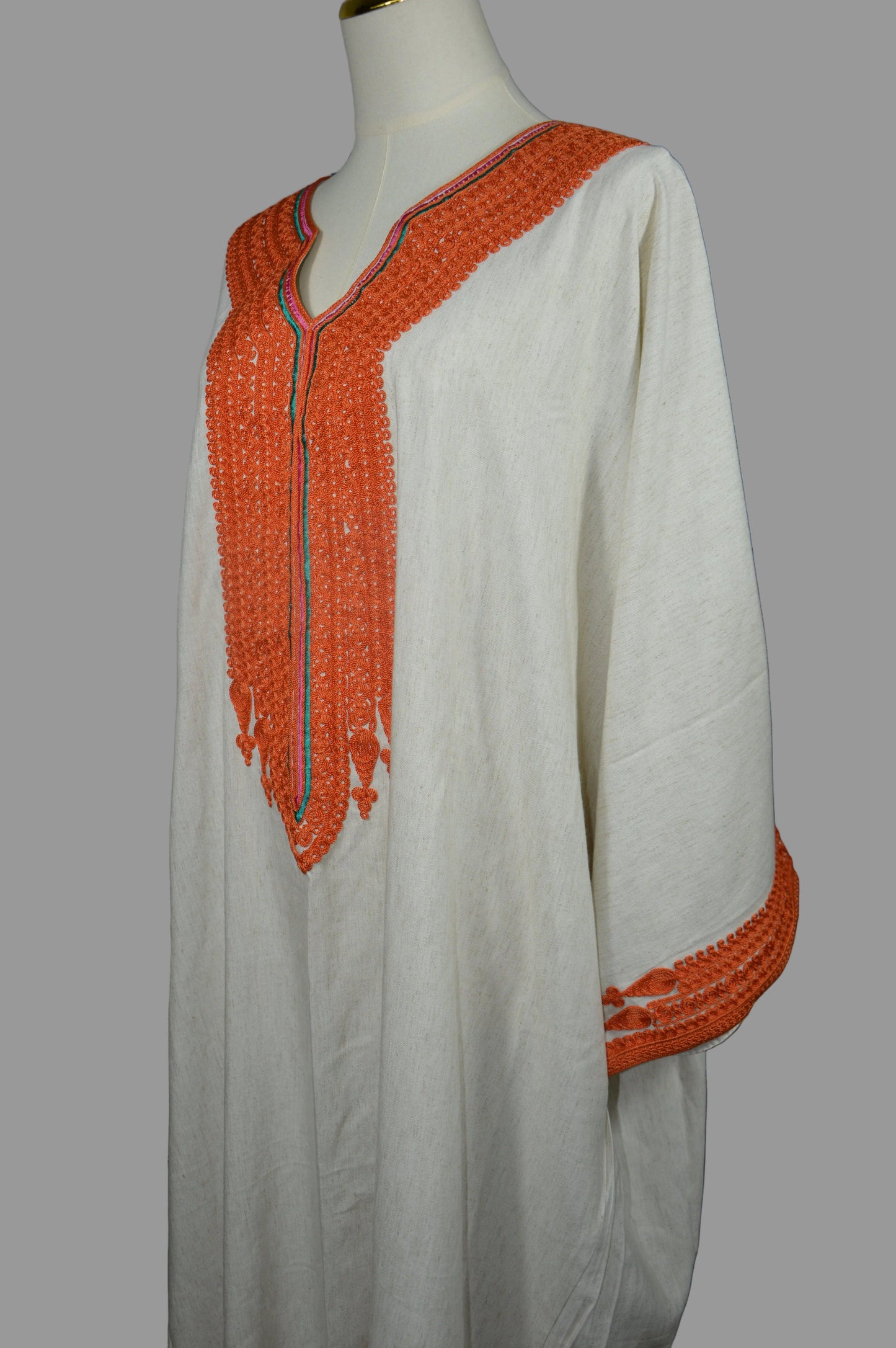 Gandoura farasha marocaine - Vue de profil