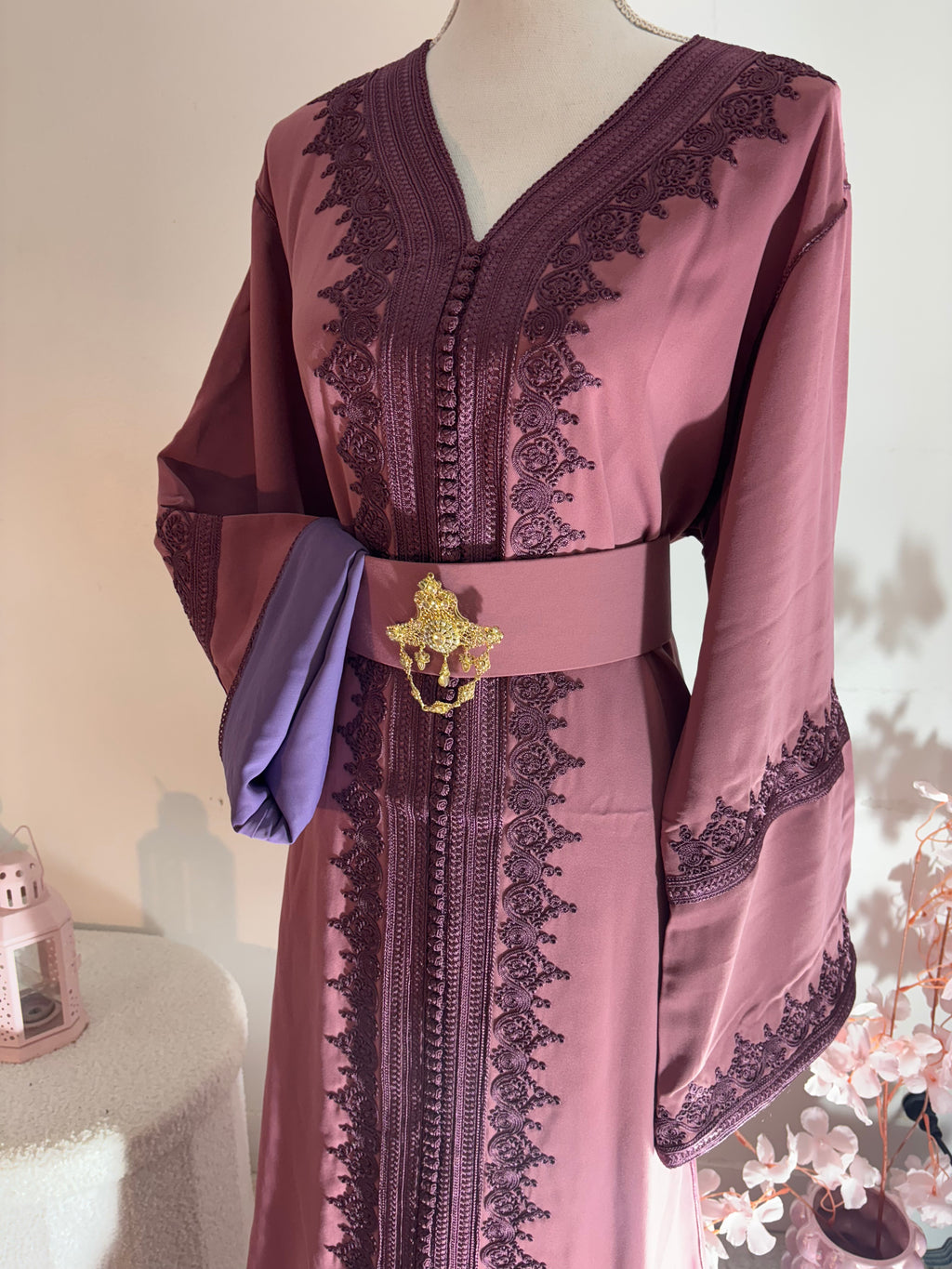 Caftan Mauve Élégance Royale