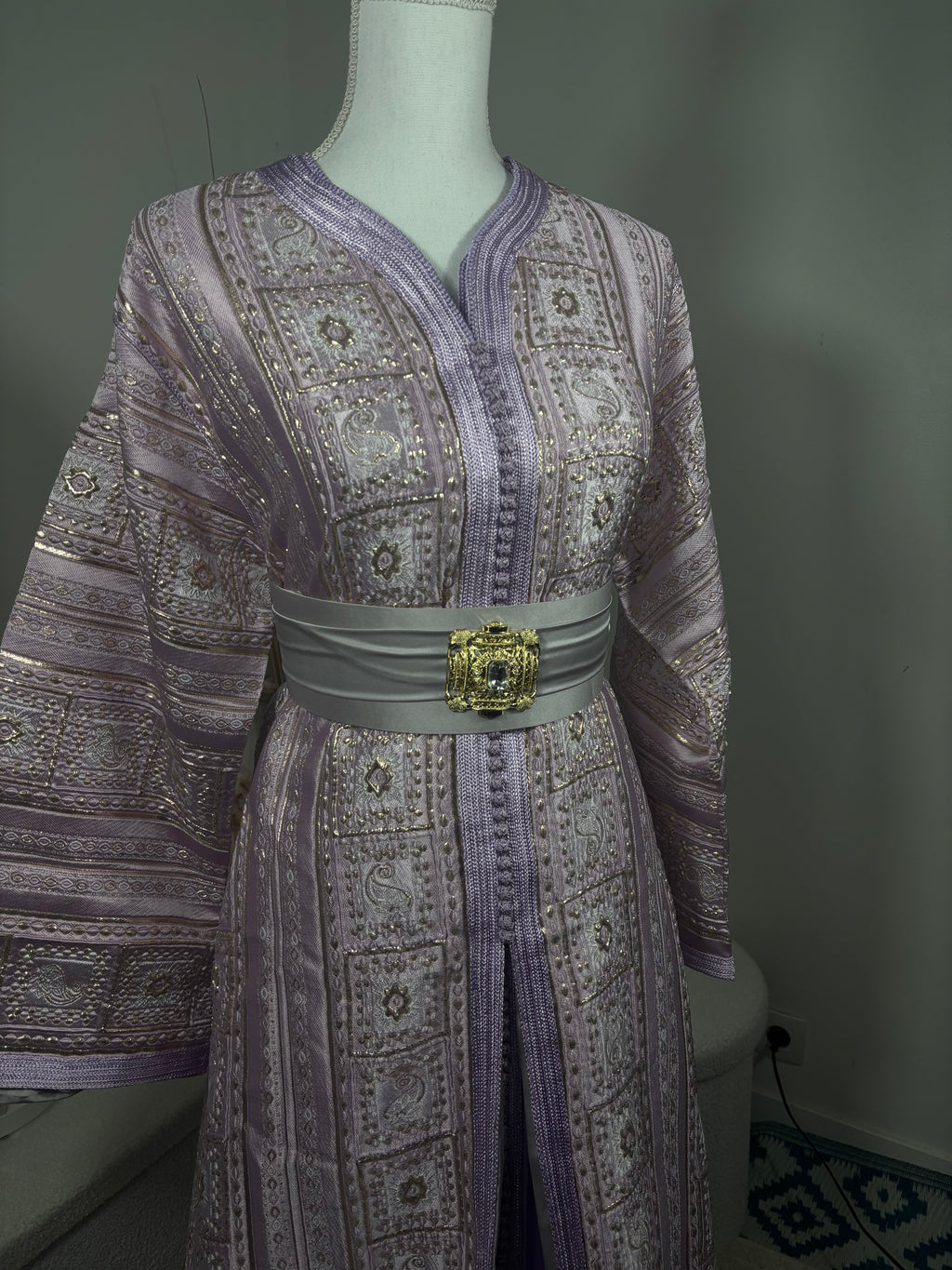 Takchita brocart or & violet - ZEYNAYA PRESTIGE