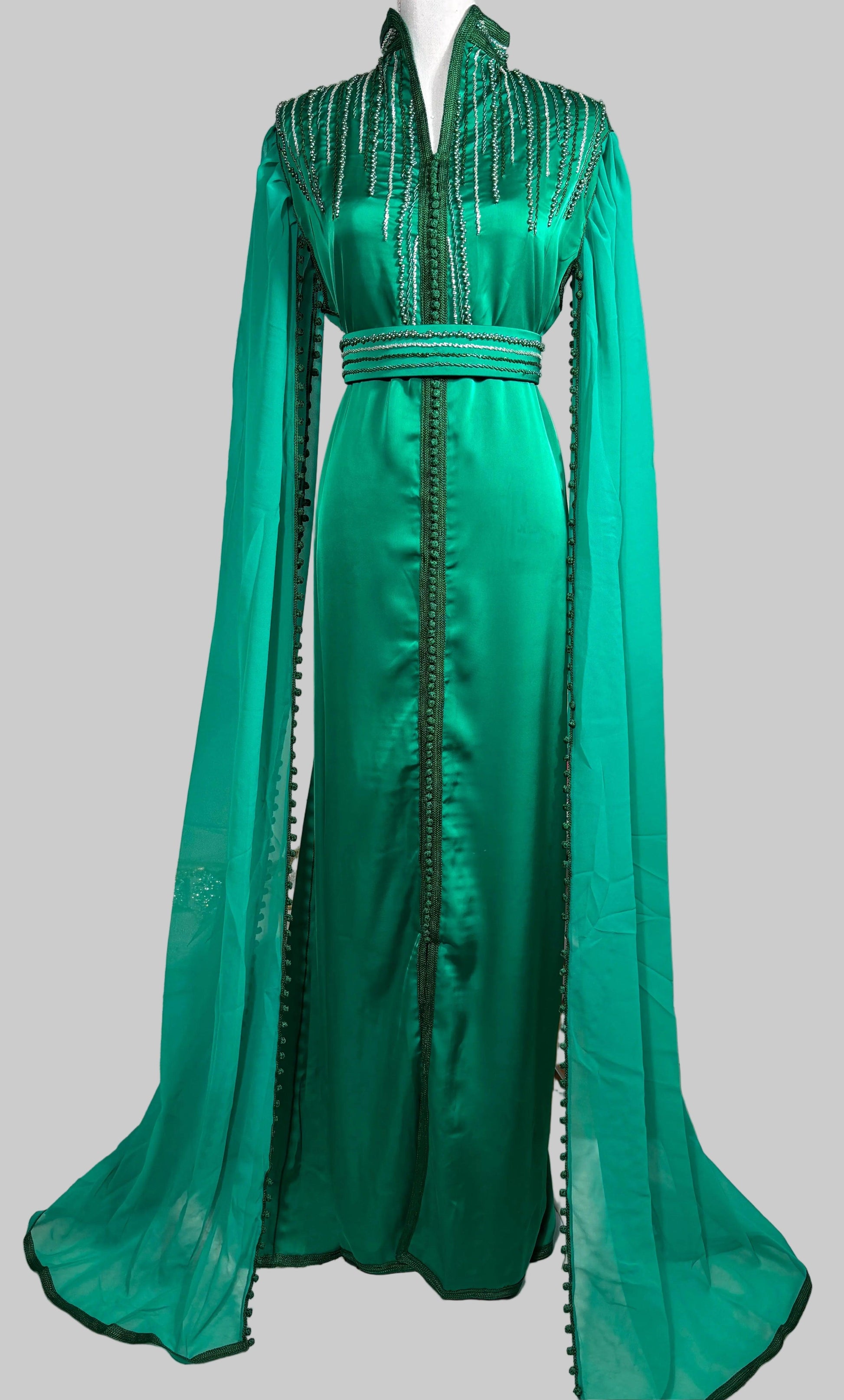 Cape caftan marocain luxe - vue de face complète