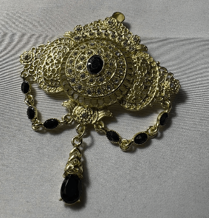 Broche élégante décorative 2 – Zeynaya Prestige
