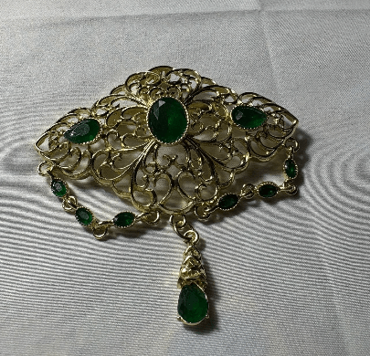 Broche élégante décorative 5 – Zeynaya Prestige