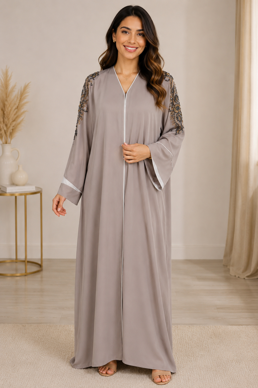 Abaya beige Perlé - collection Dubai