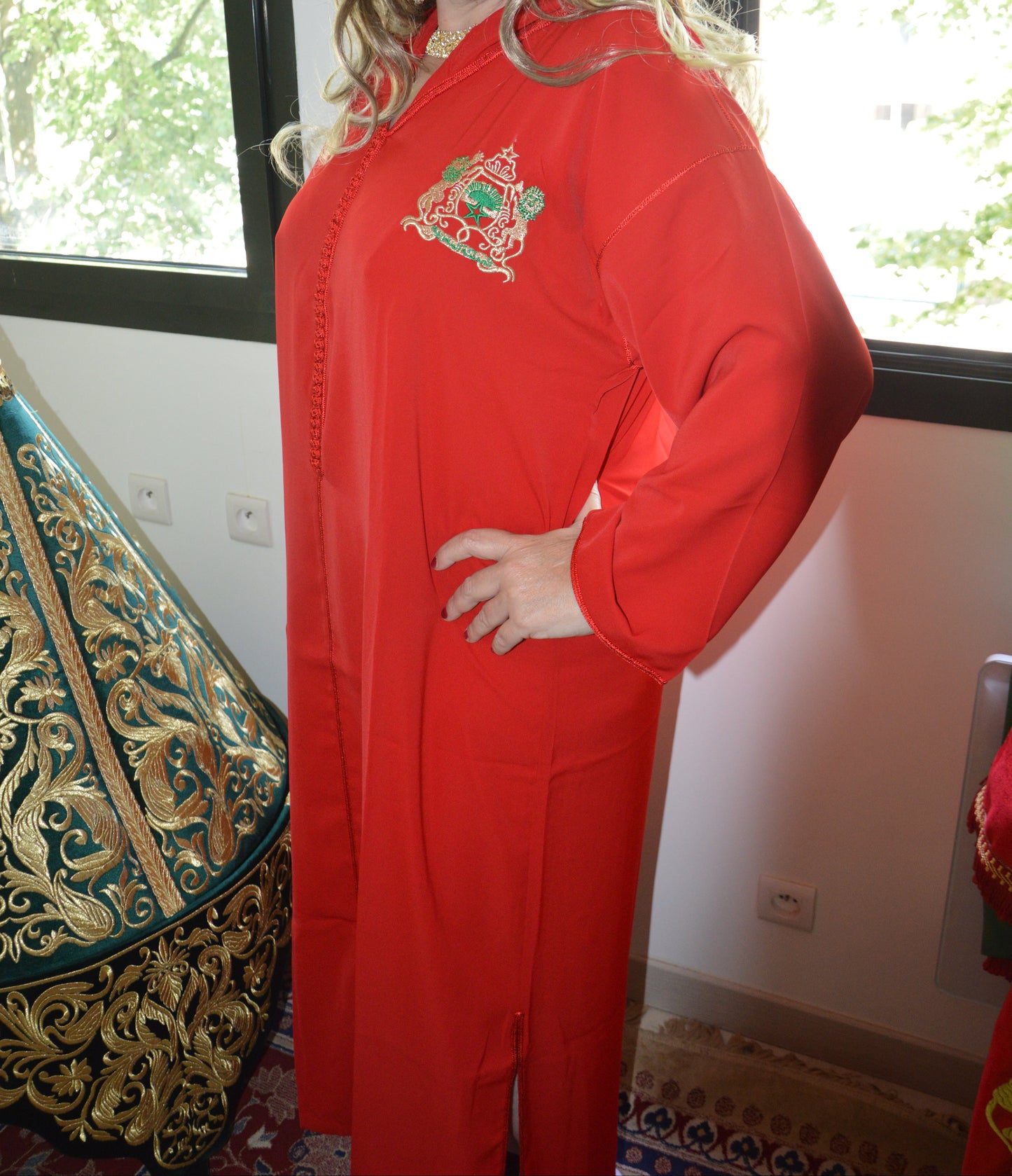 Djellaba Marocaine Traditionnelle Rouge sfifa vert