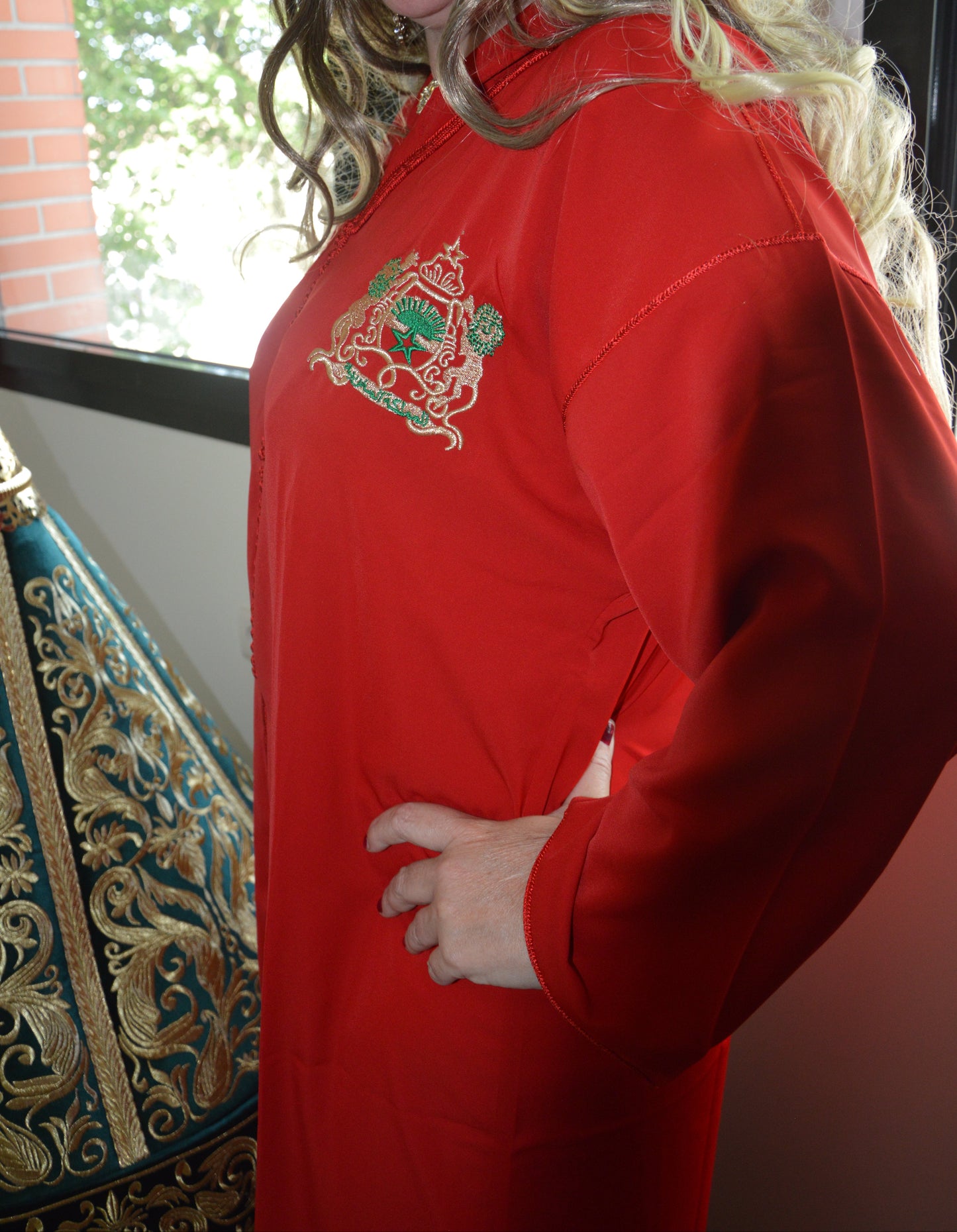 Djellaba Marocaine Traditionnelle Rouge sfifa vert