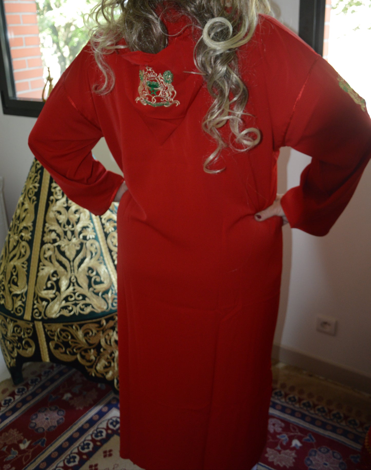 Djellaba Marocaine Traditionnelle Rouge sfifa vert