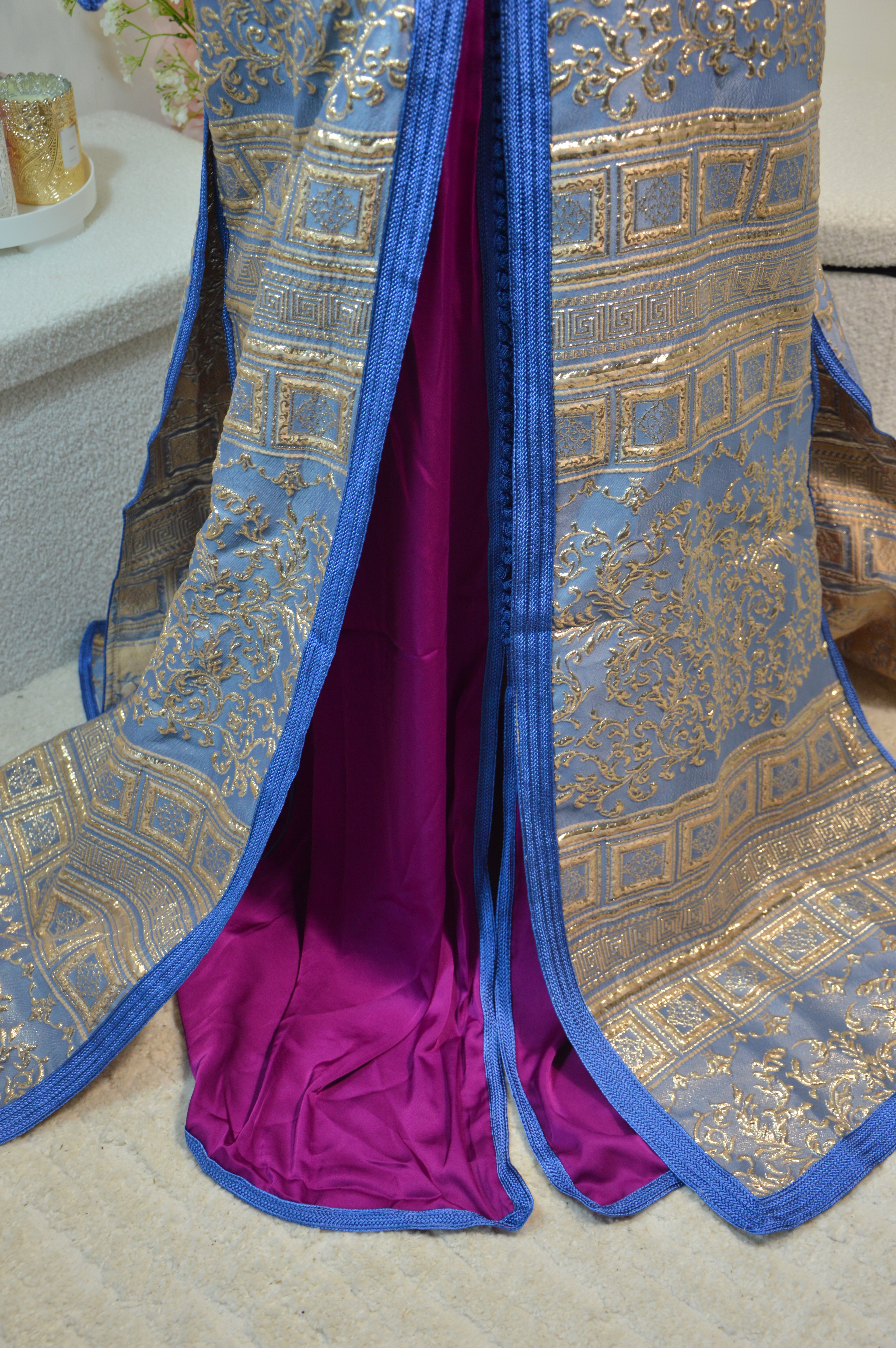 Takchita Brocard Bleu Roi & Fuchsia – ZEYNAYA Prestige