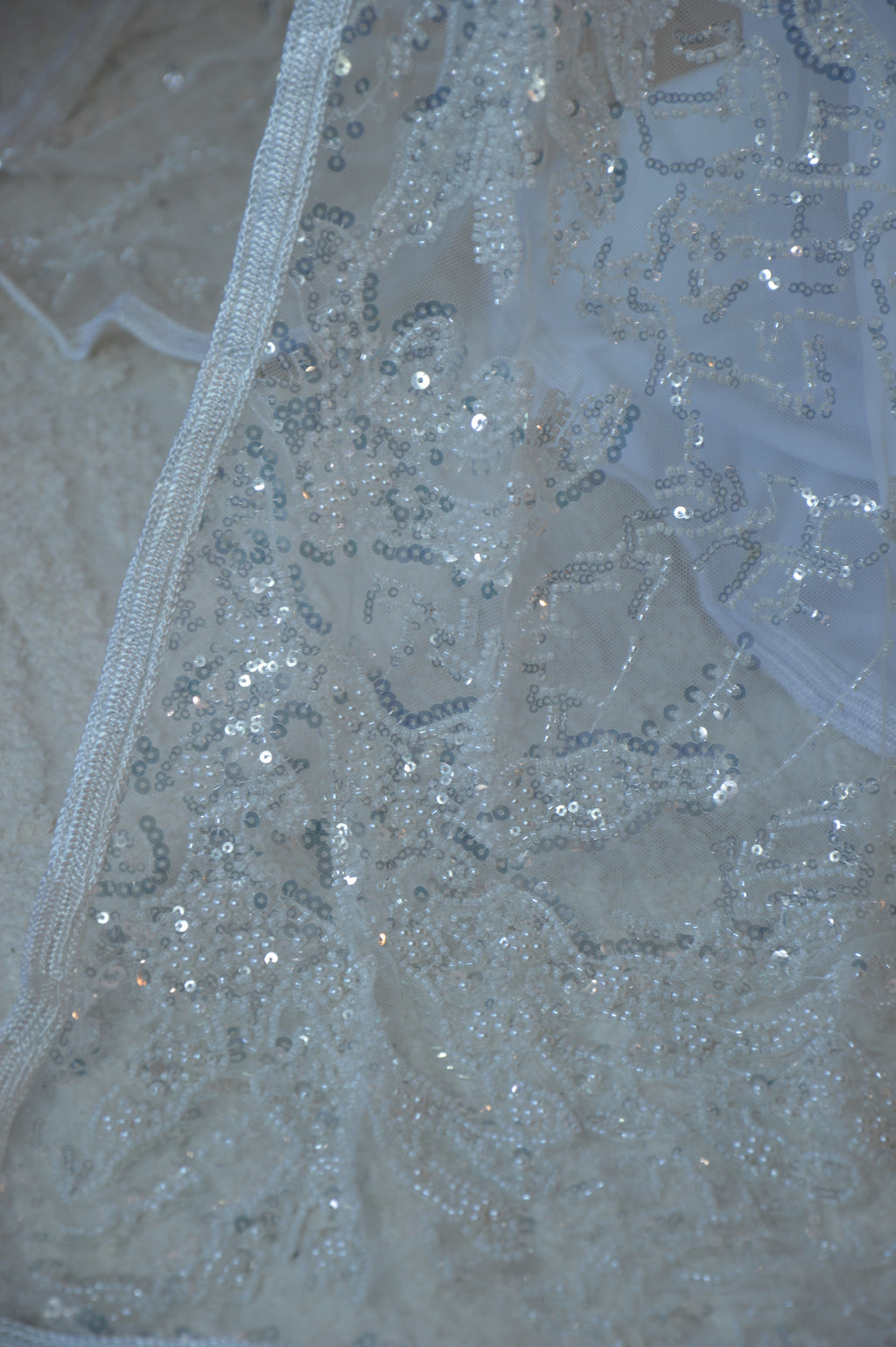 Takchita CRYSTAL BLANC sequins