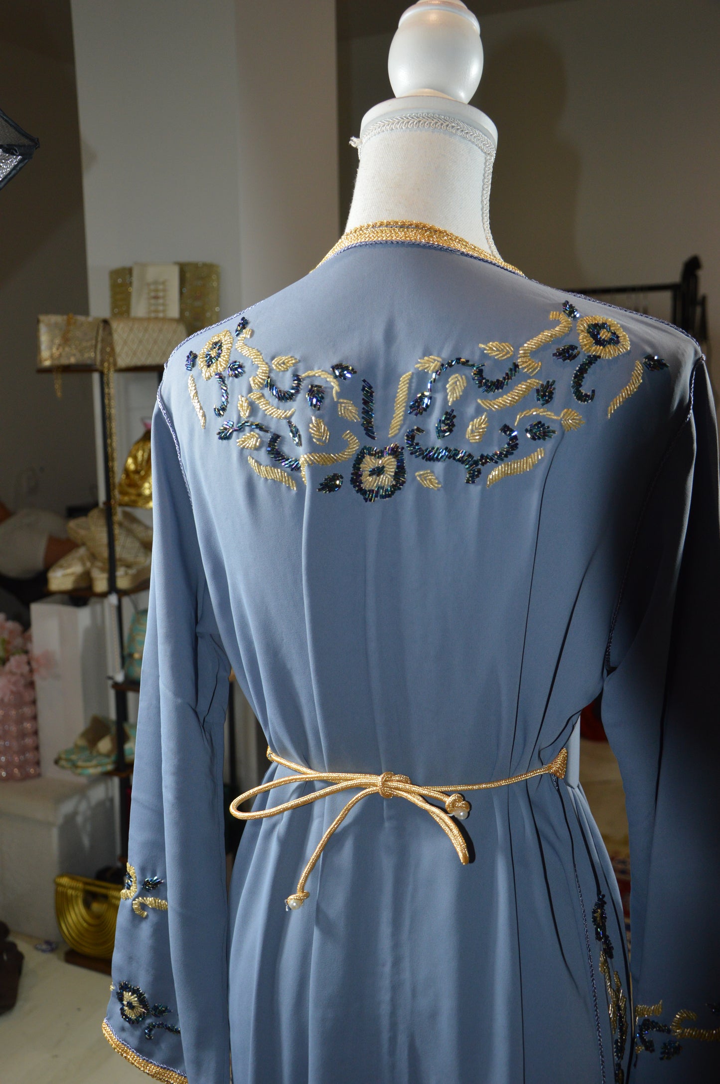 Caftan Gris Perlé Ceinture