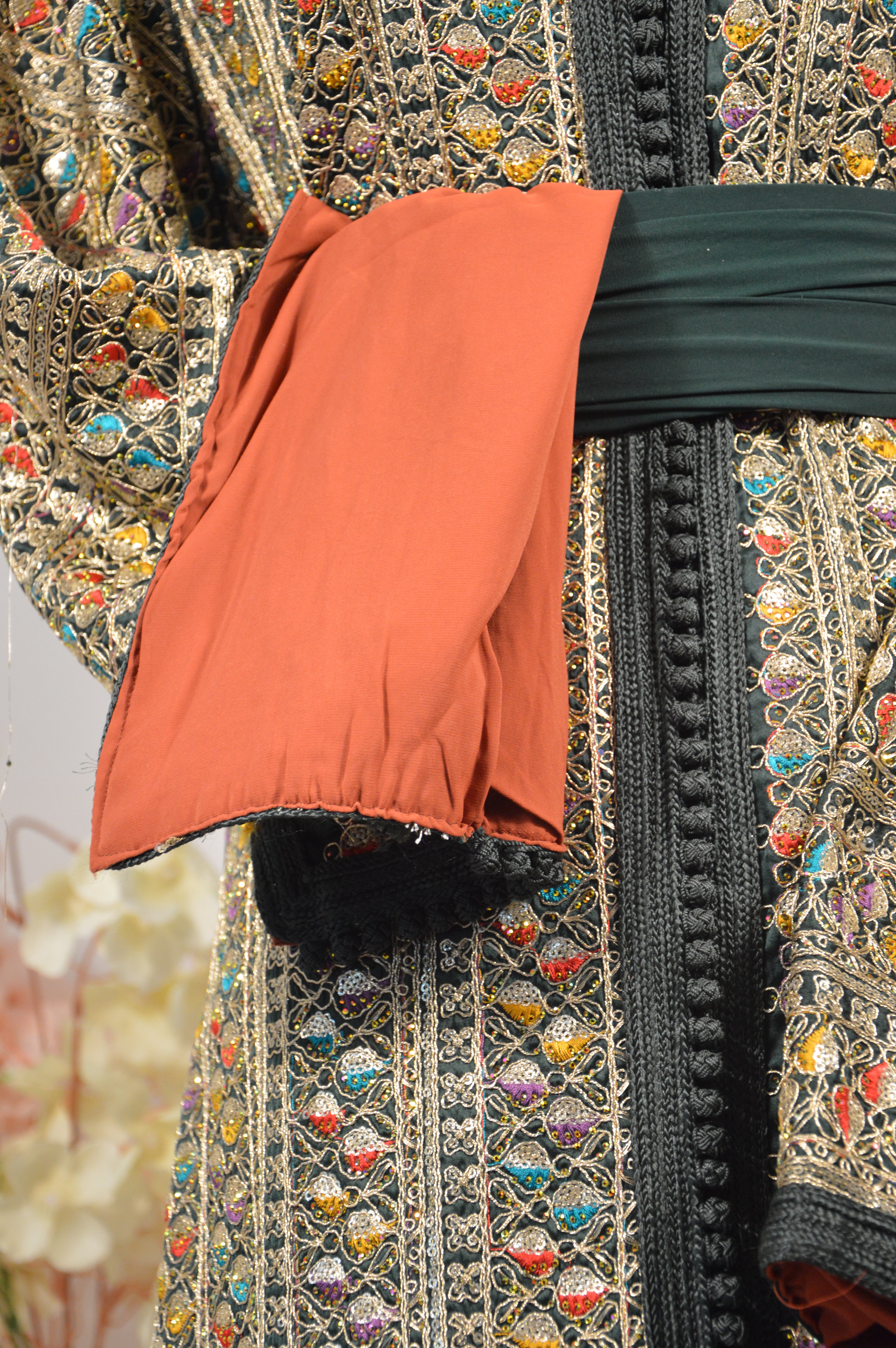 Caftan Sari Royale Multicolore – Zeynaya Collection