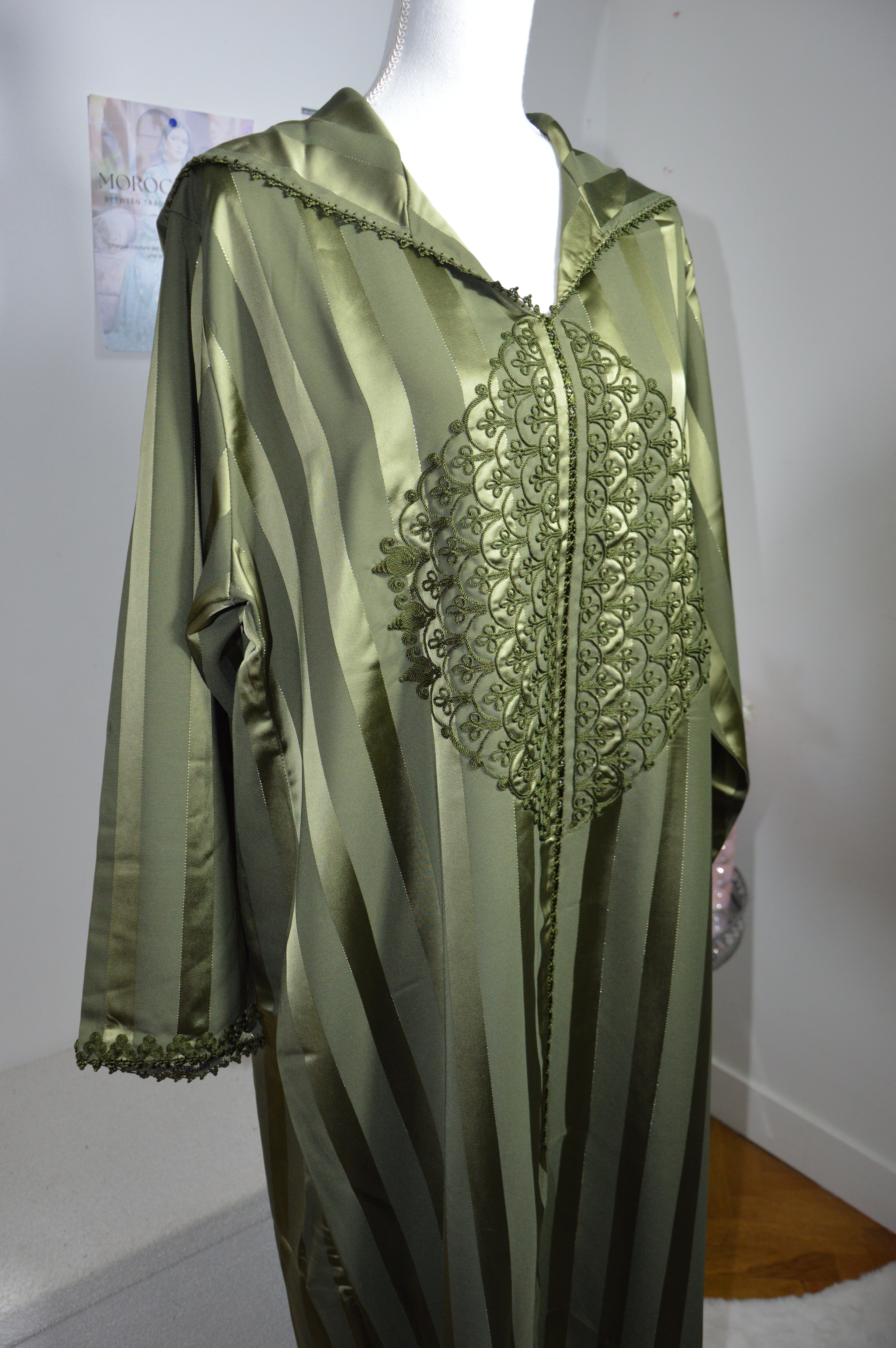 Jellaba Johara Kaki - Djellaba Marocaine de Luxe