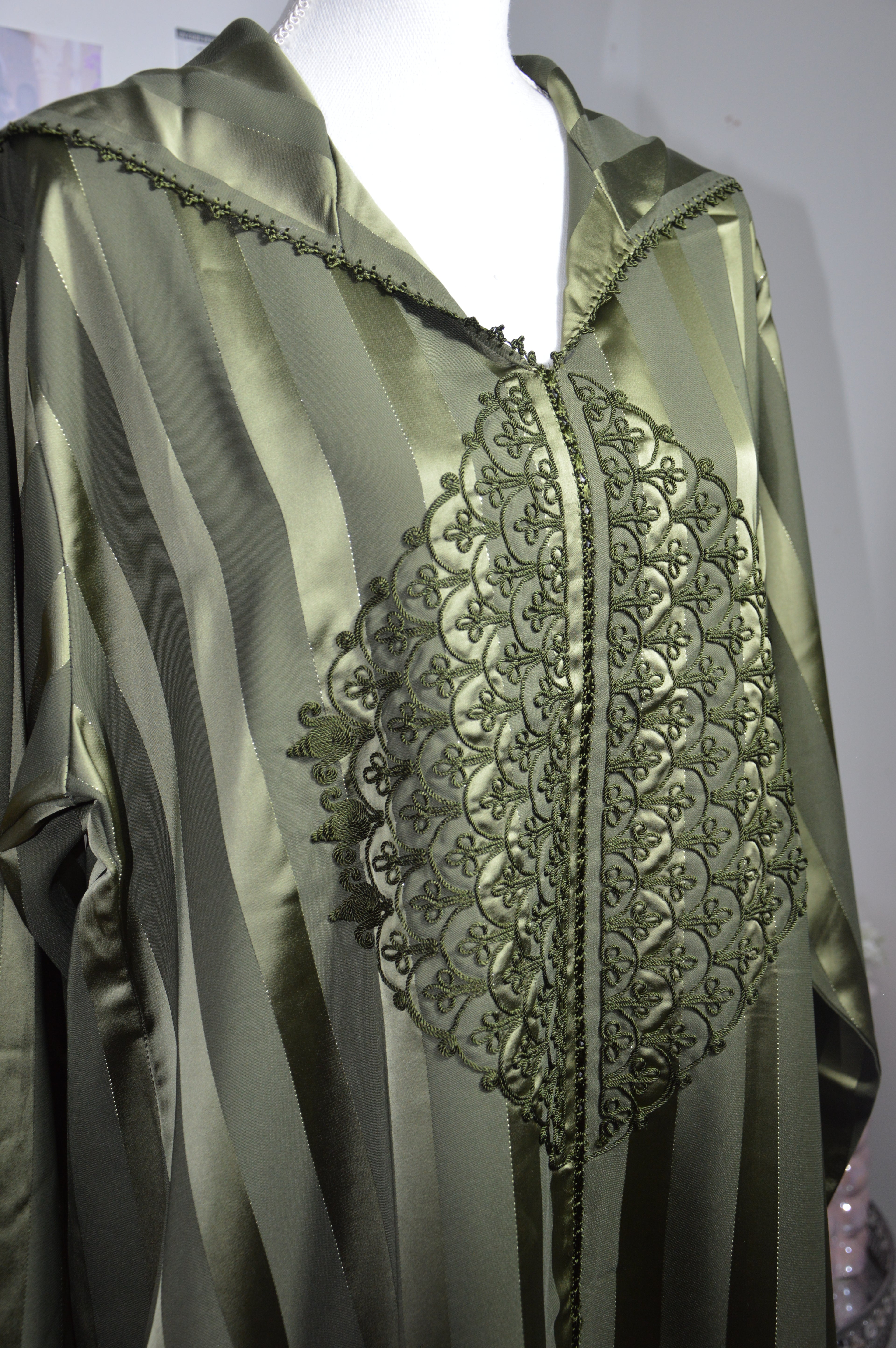 Jellaba Johara Kaki - Djellaba Marocaine de Luxe