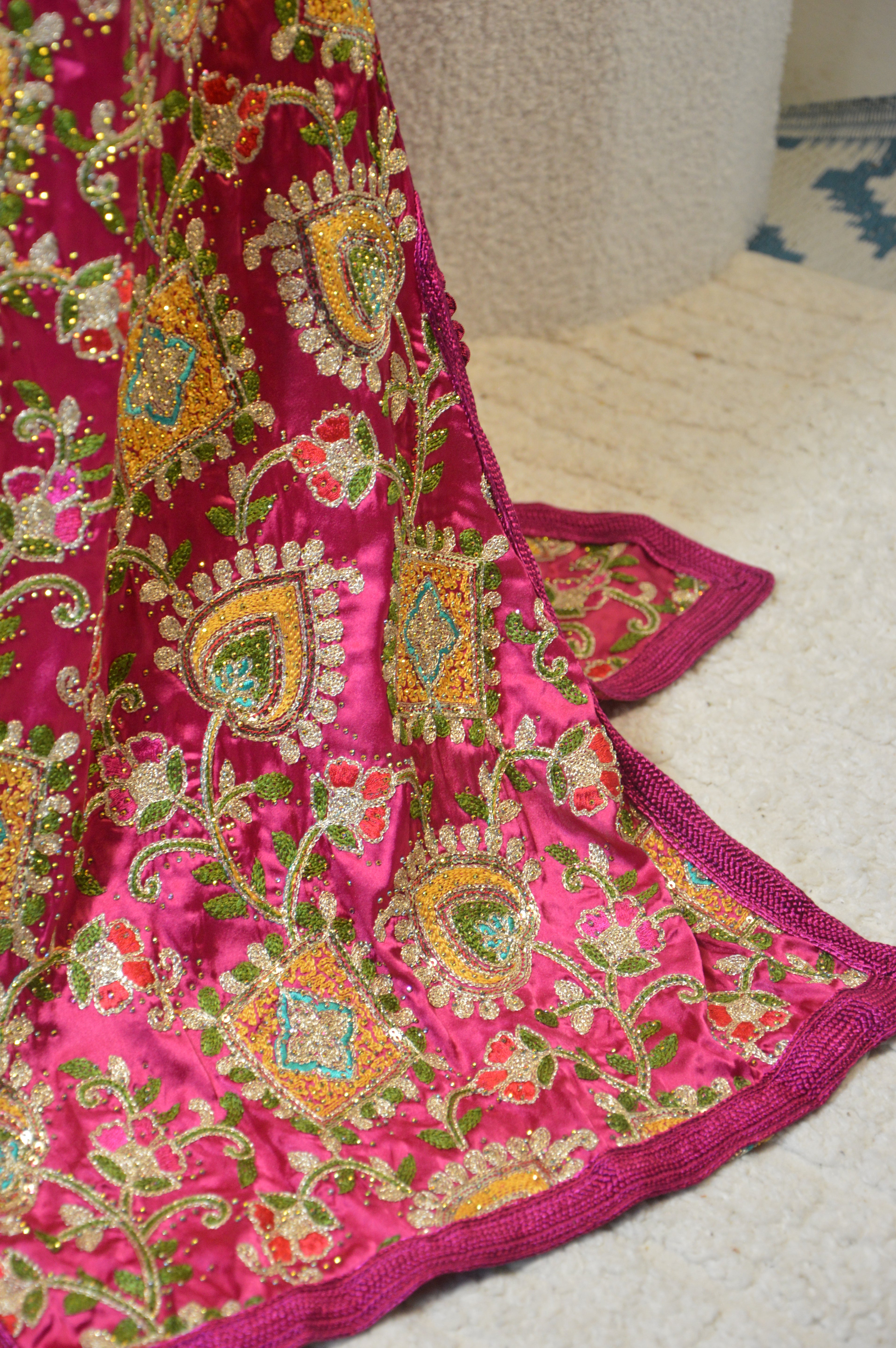 Caftan Sari Sirène Grenat Imperial - Zeynaya Prestige