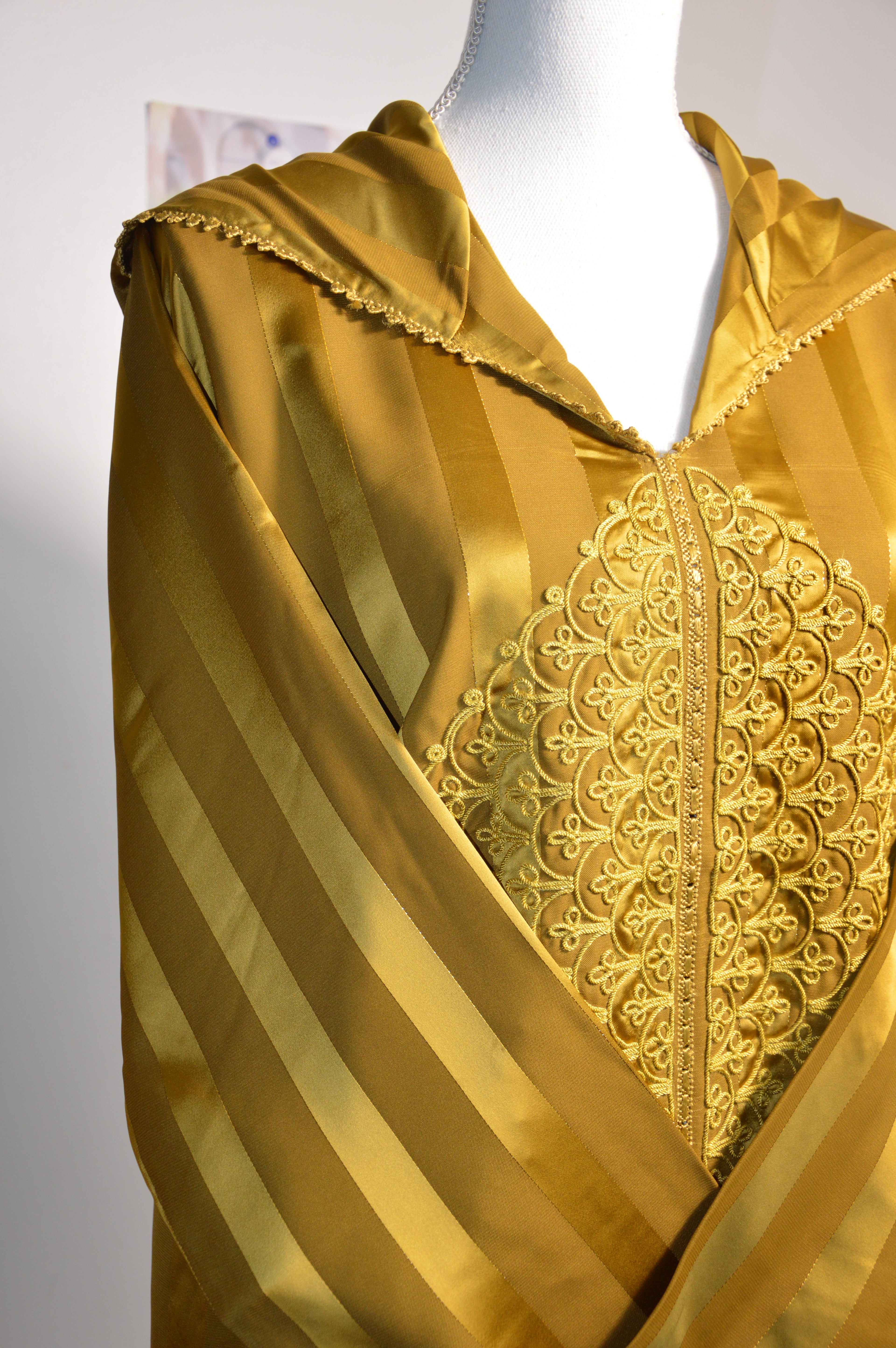 Jellaba Johara Moutarde - Djellaba Marocaine de Luxe