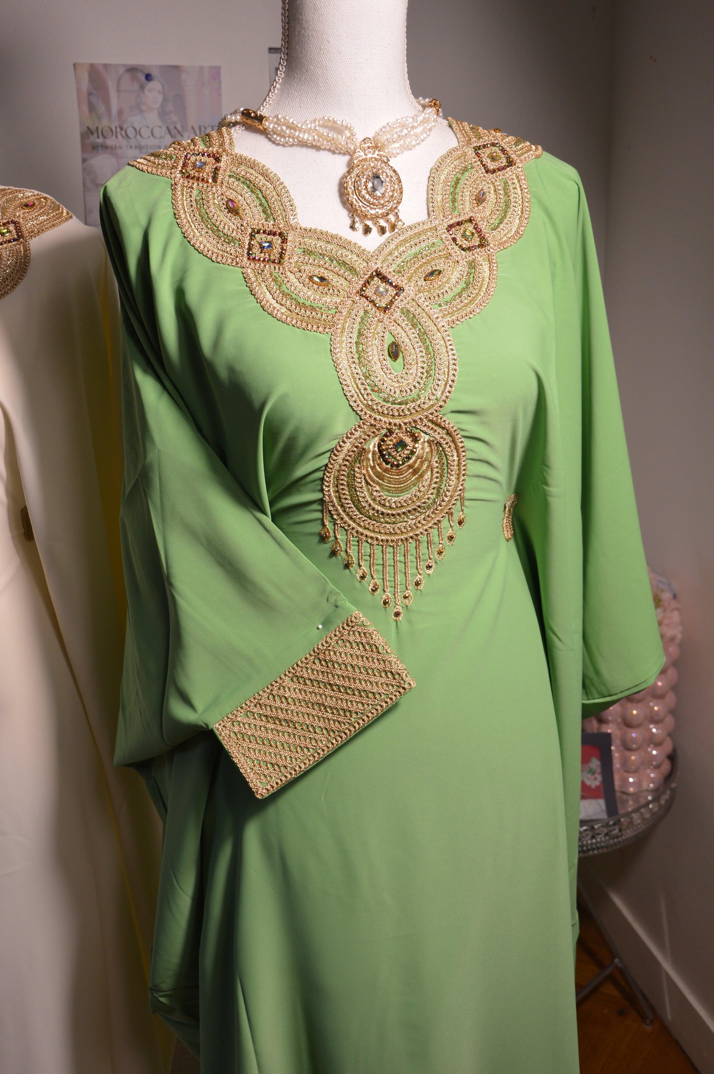 Gandoura farasha verte coupe papillon - vue complète