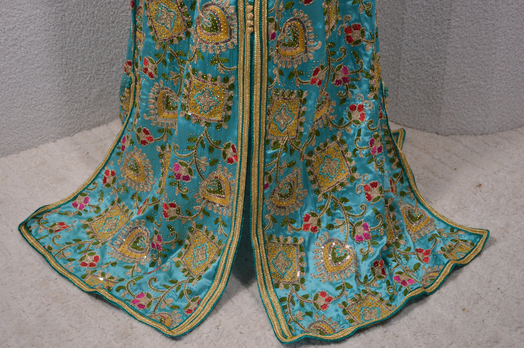 Caftan Sirène Sari Bleu Majestueux – ZEYNAYA Prestige