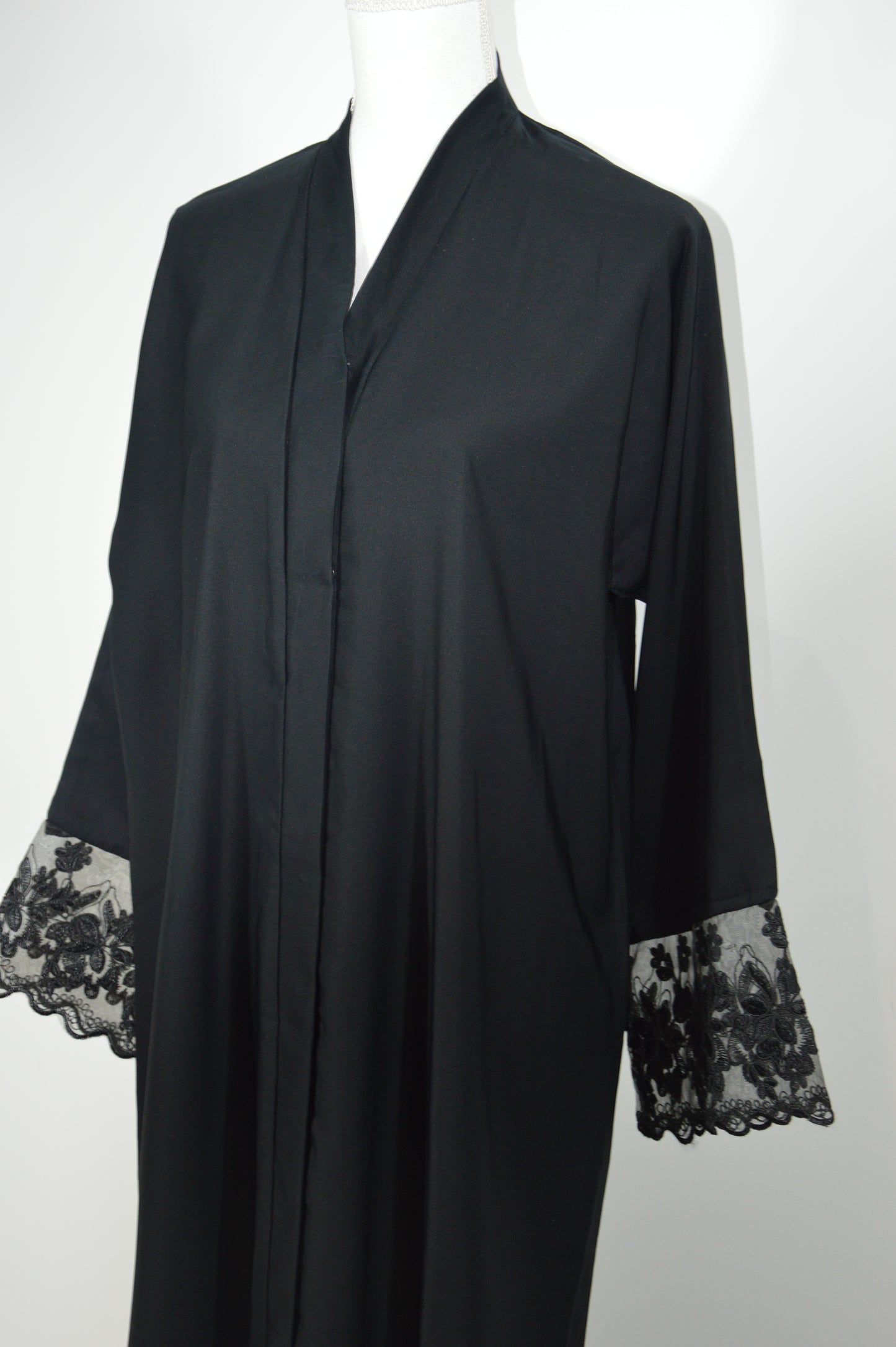 Abaya Dentella – Raffinement & Dentelle