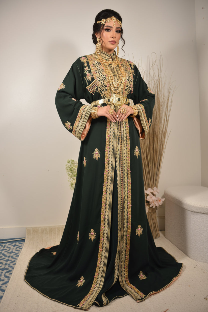 Takchita Col Montant Vert Sapin “Élégance Majestueuse”