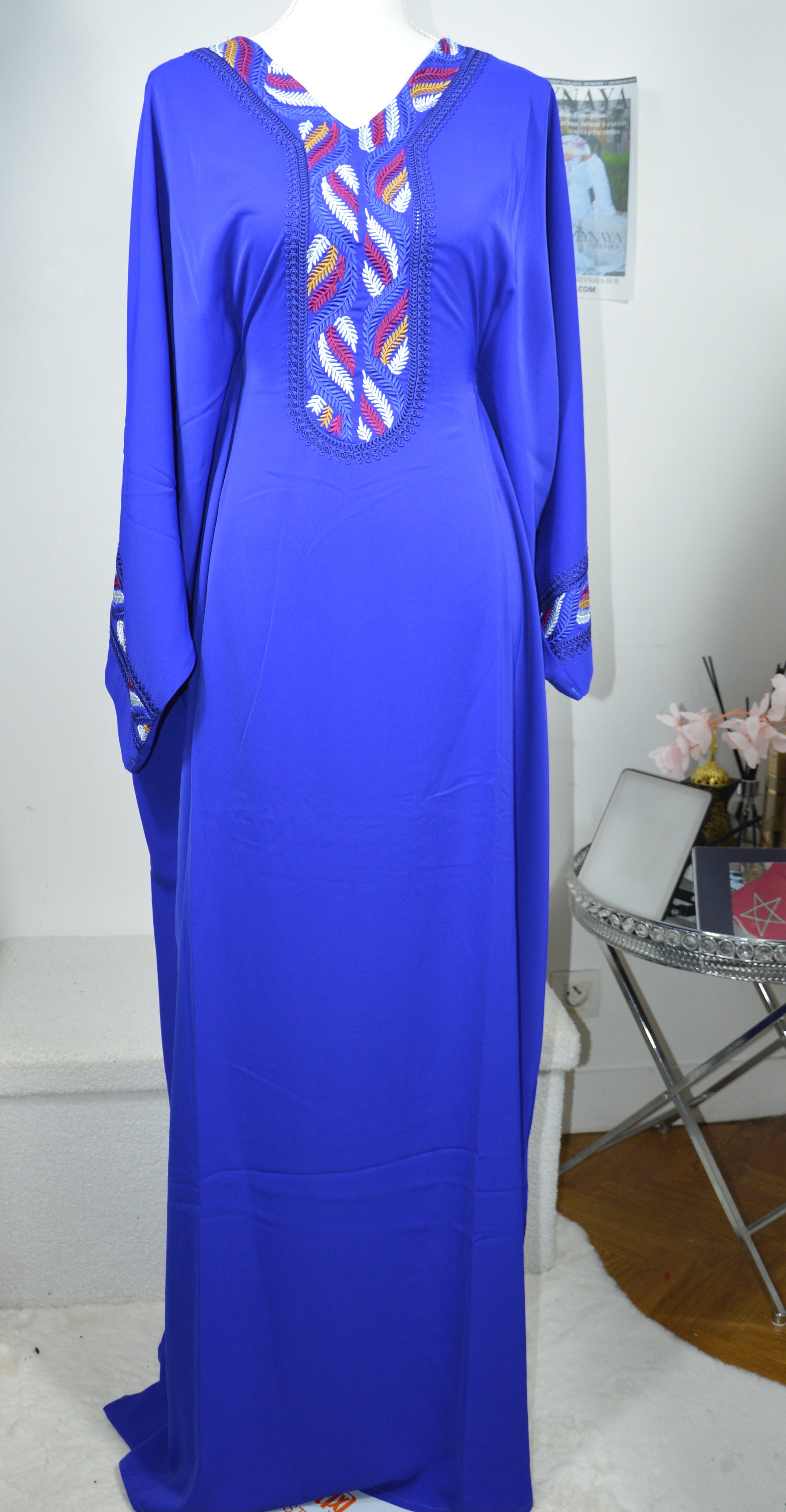 Gandoura farasha bleu roi brodé vue de face - ZEYNAYA