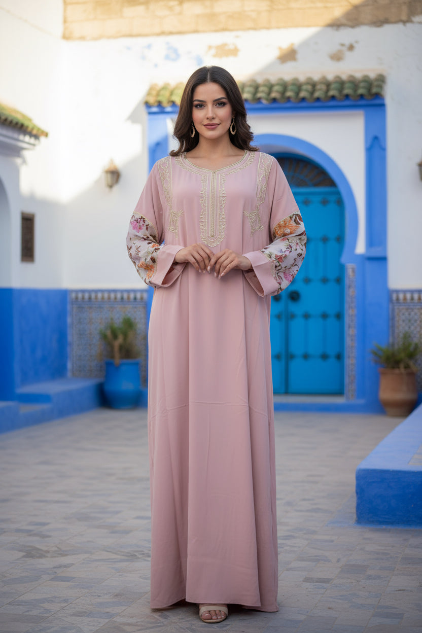 Gandoura rose poudré brodée – Manches florales métalliques