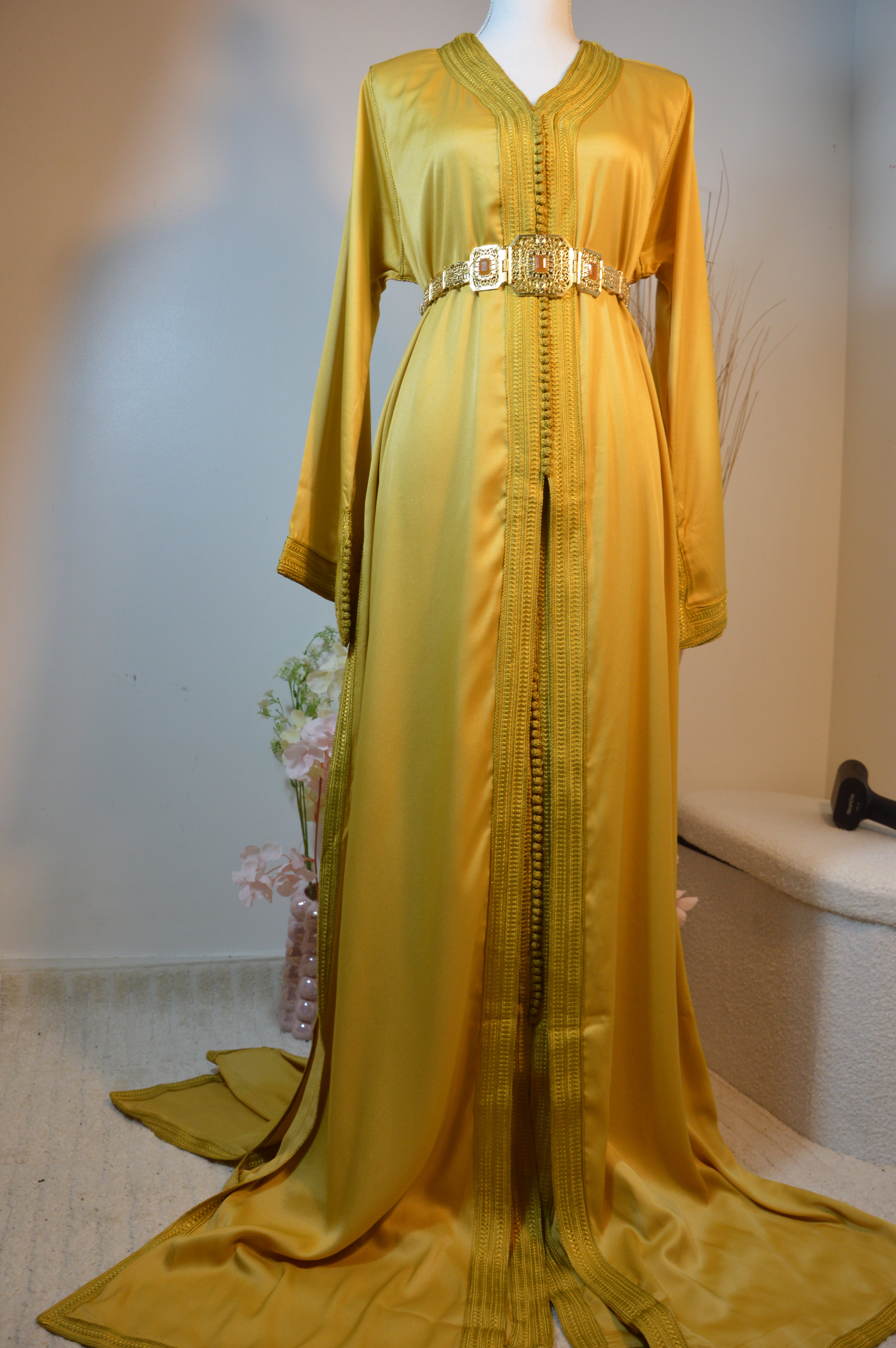 Takchita Crêpe de soie Or “Éclat d’Aurore”