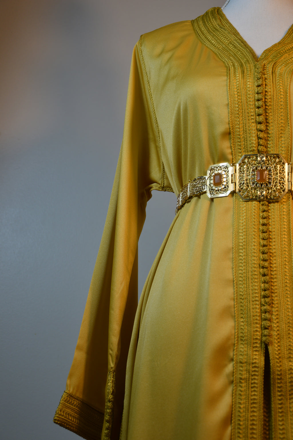 Takchita Crêpe de soie Or “Éclat d’Aurore”