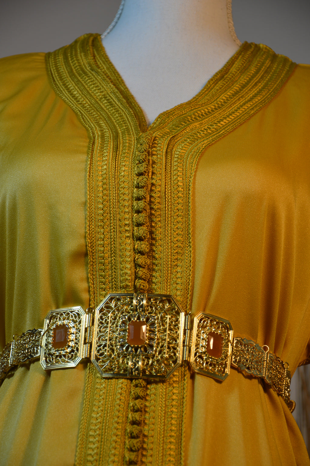 Takchita Crêpe de soie Or “Éclat d’Aurore”