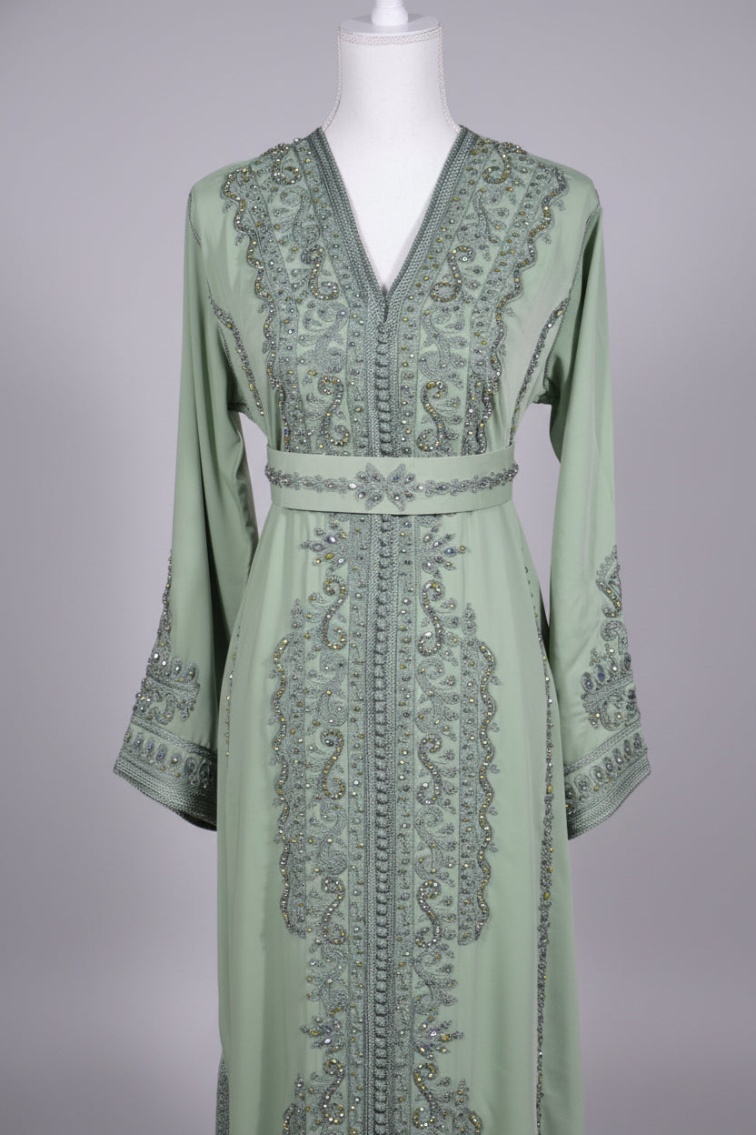 Caftan Perle Vert – Broderie Artisanale