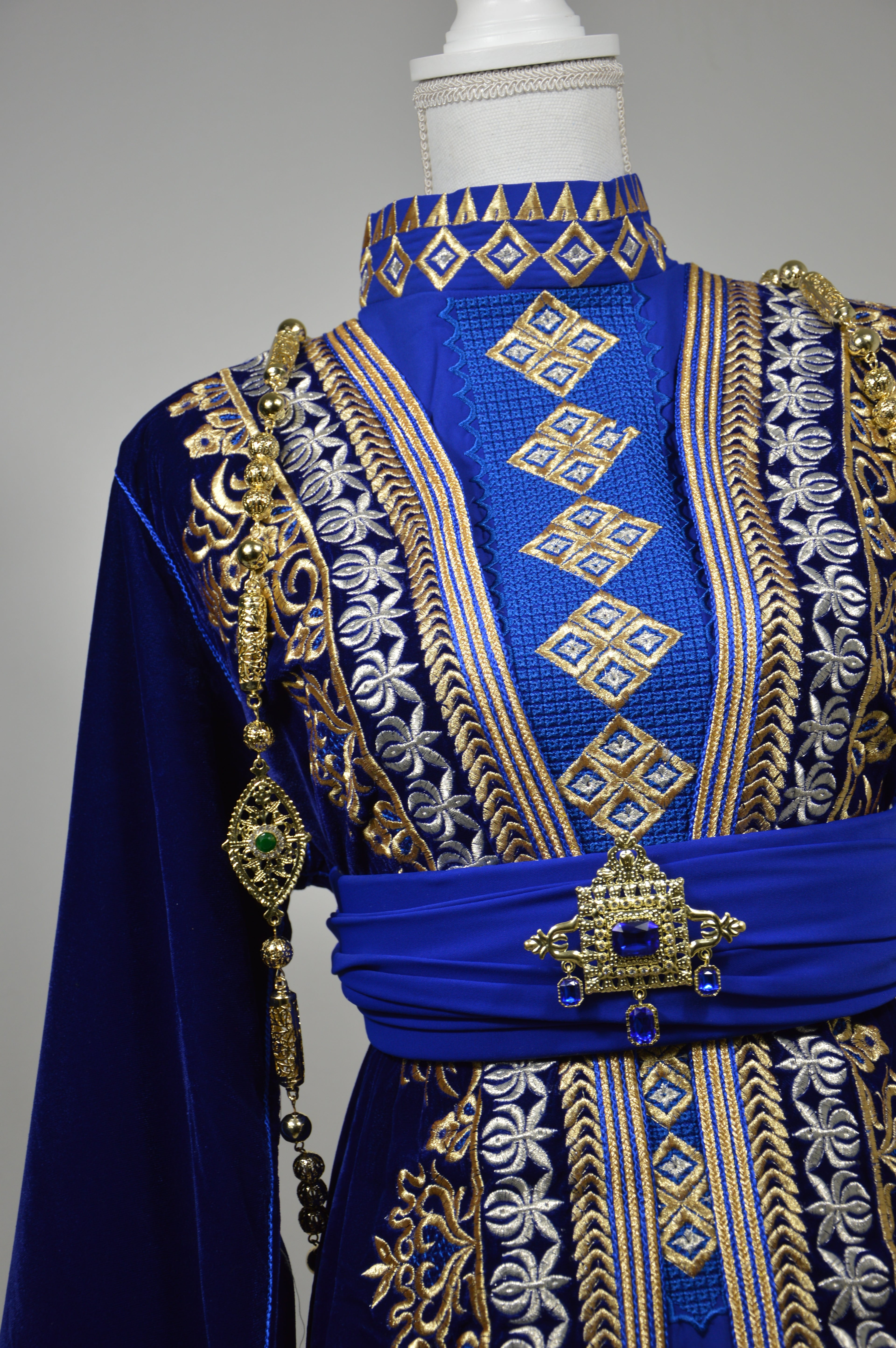 Takchita Velours Bleu Majesté