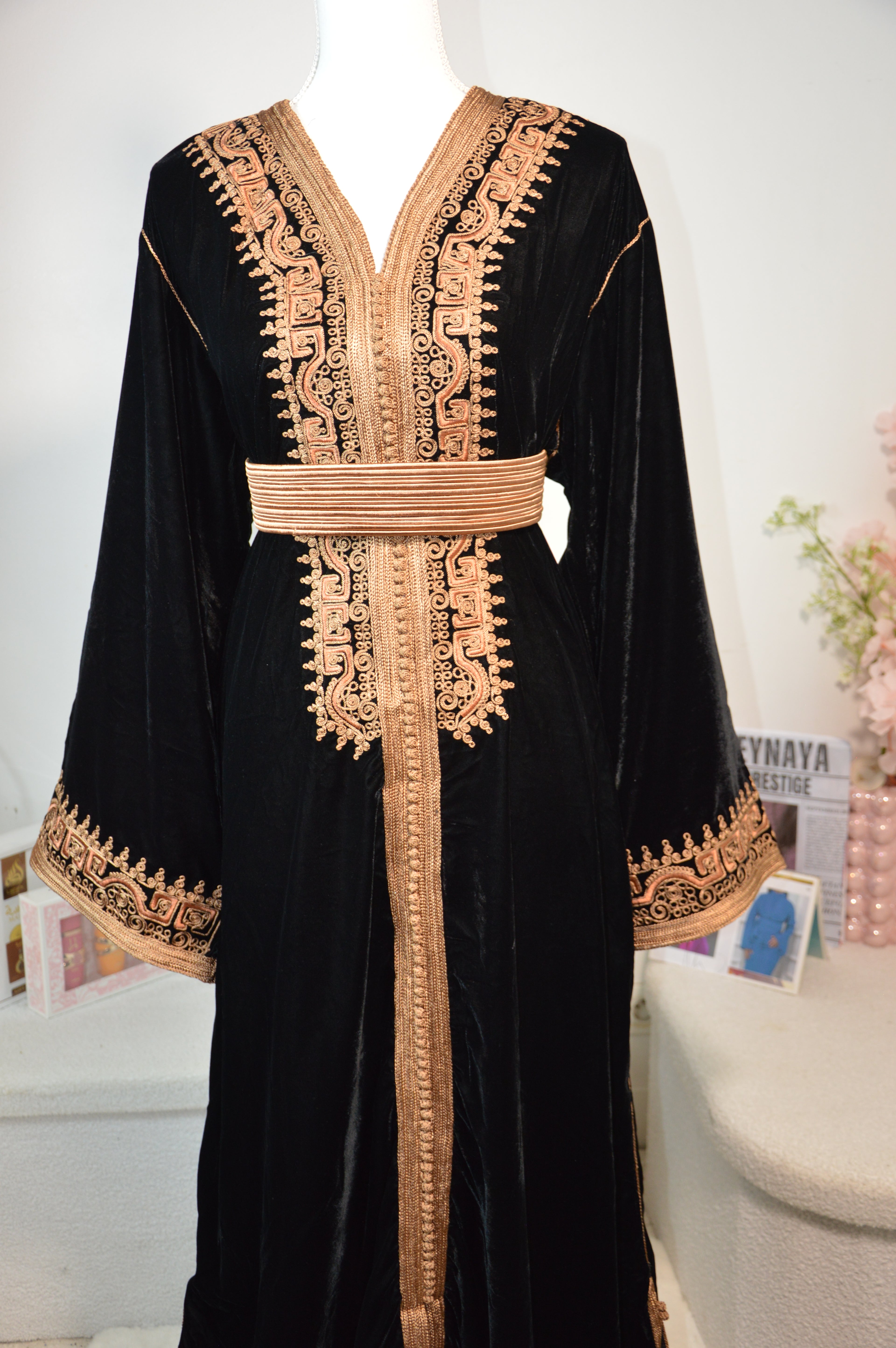 Caftan Velours Noir Impérial