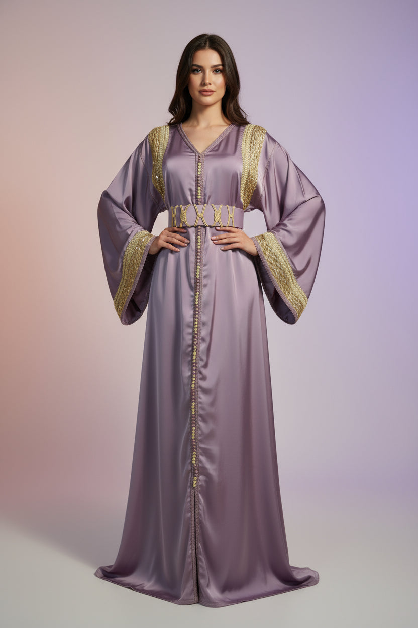 CAFTAN DRAP DE SOIE AVEC BRODERIES DORÉES - LILAS