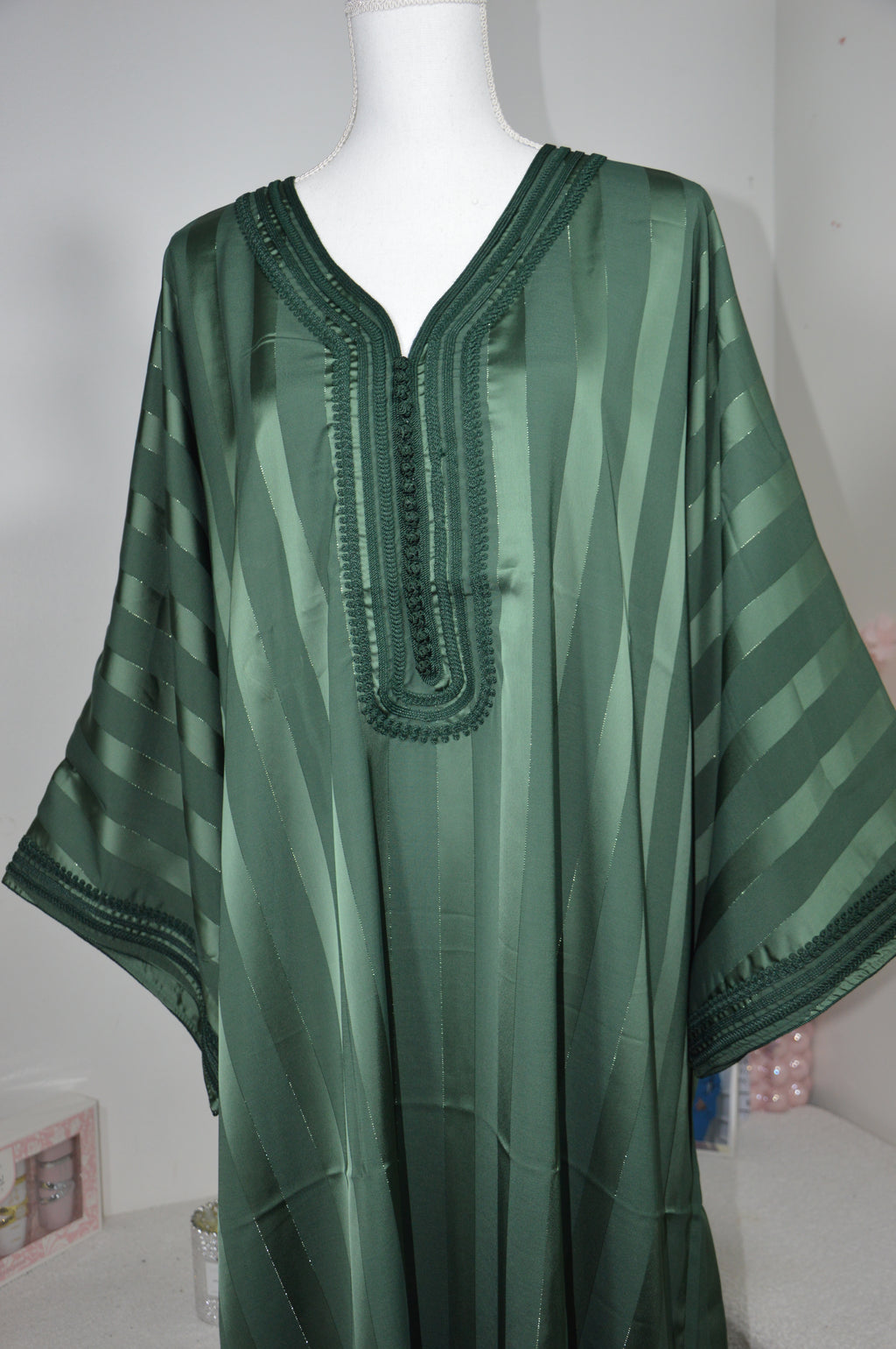 Gandoura Johara satinée - coupe fluide et élégante