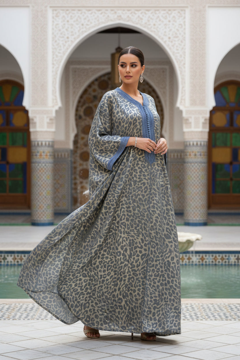 Gandoura Panthère Bleu Clair - Caftan Marocain de Luxe