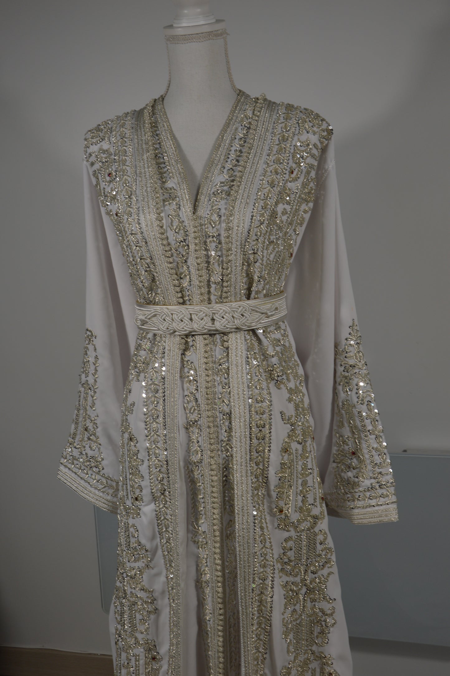 Takchita Royal White & Argent HAUTE COUTURE