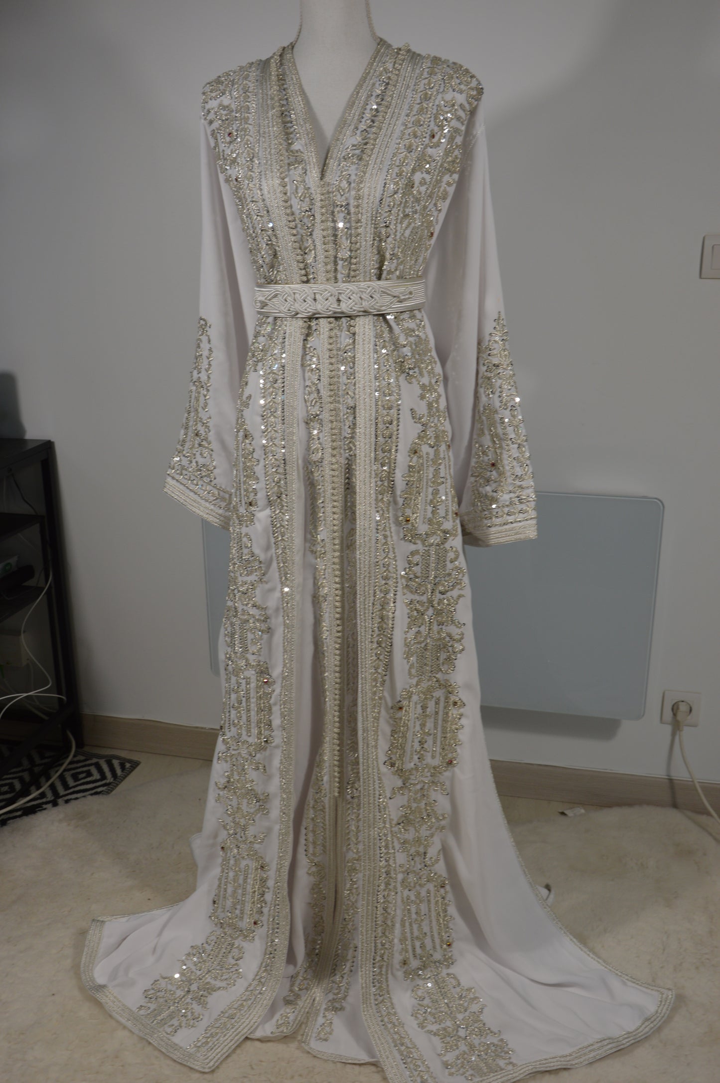 Takchita Royal White & Argent HAUTE COUTURE