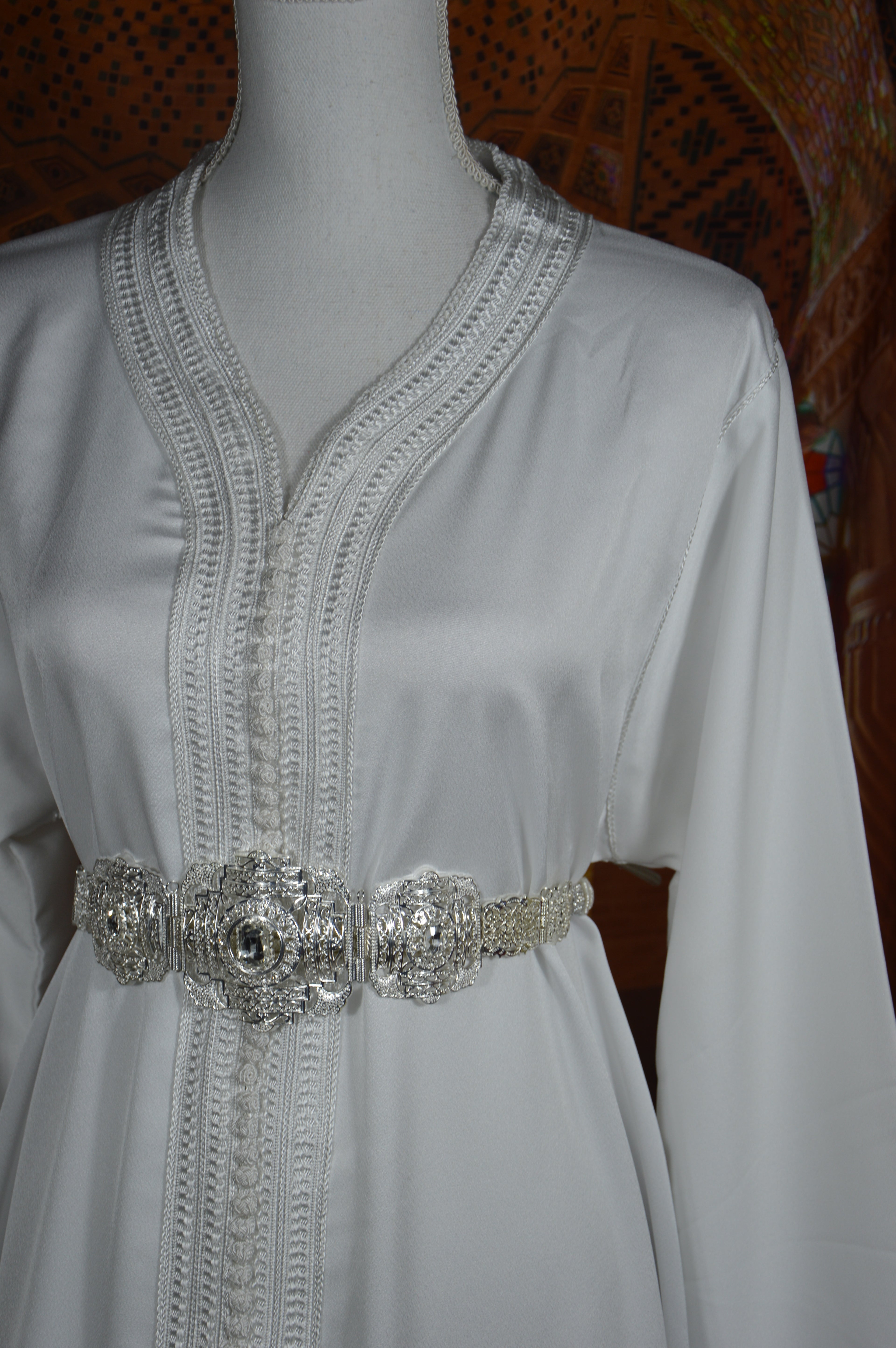 Caftan Blanc Drap de Soie - Caftan Marocain de Luxe