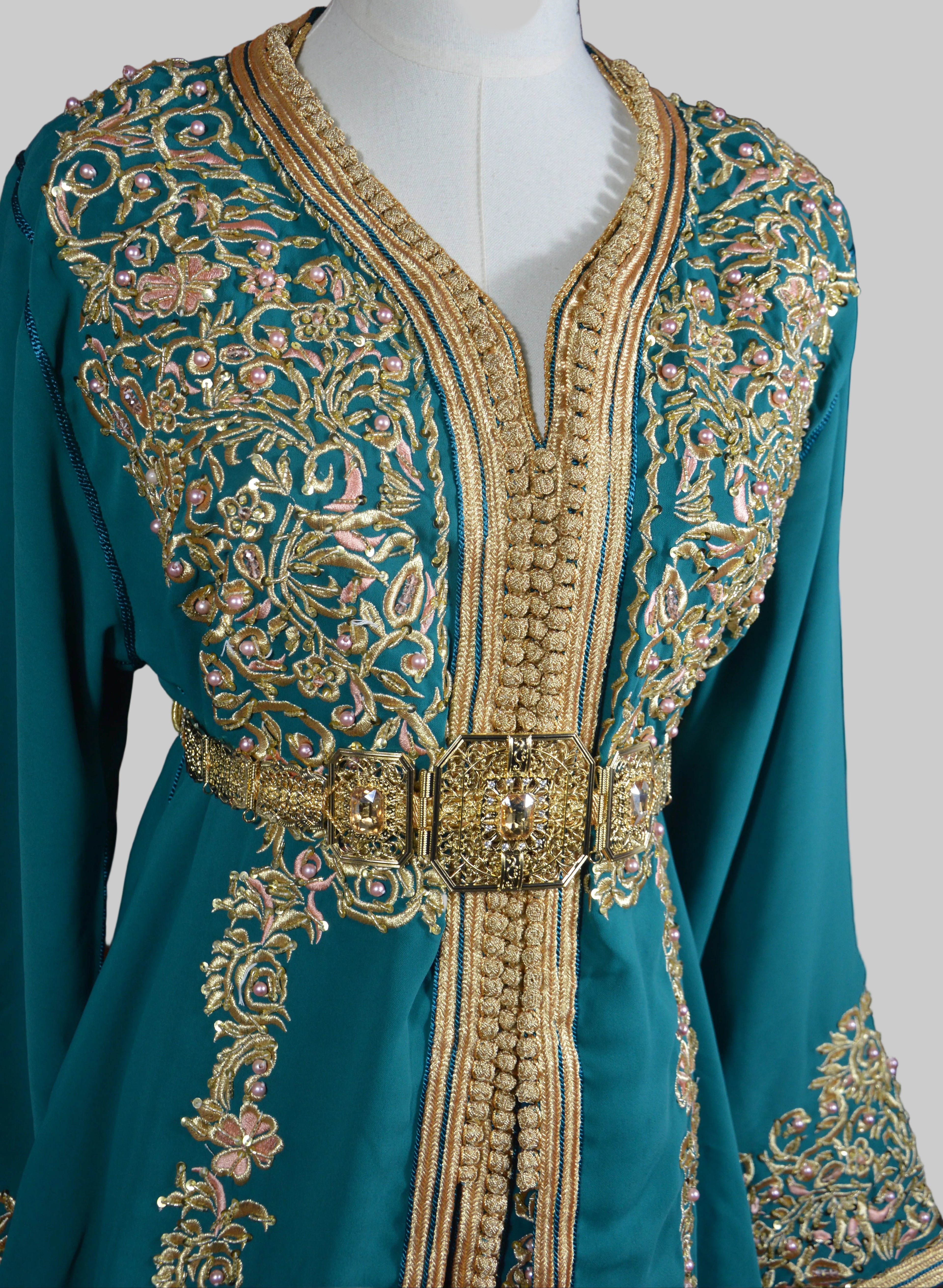 CAFTAN ROYAL BLEU CANARD PERLÉE BRODÉE - LUXE MAROCAIN