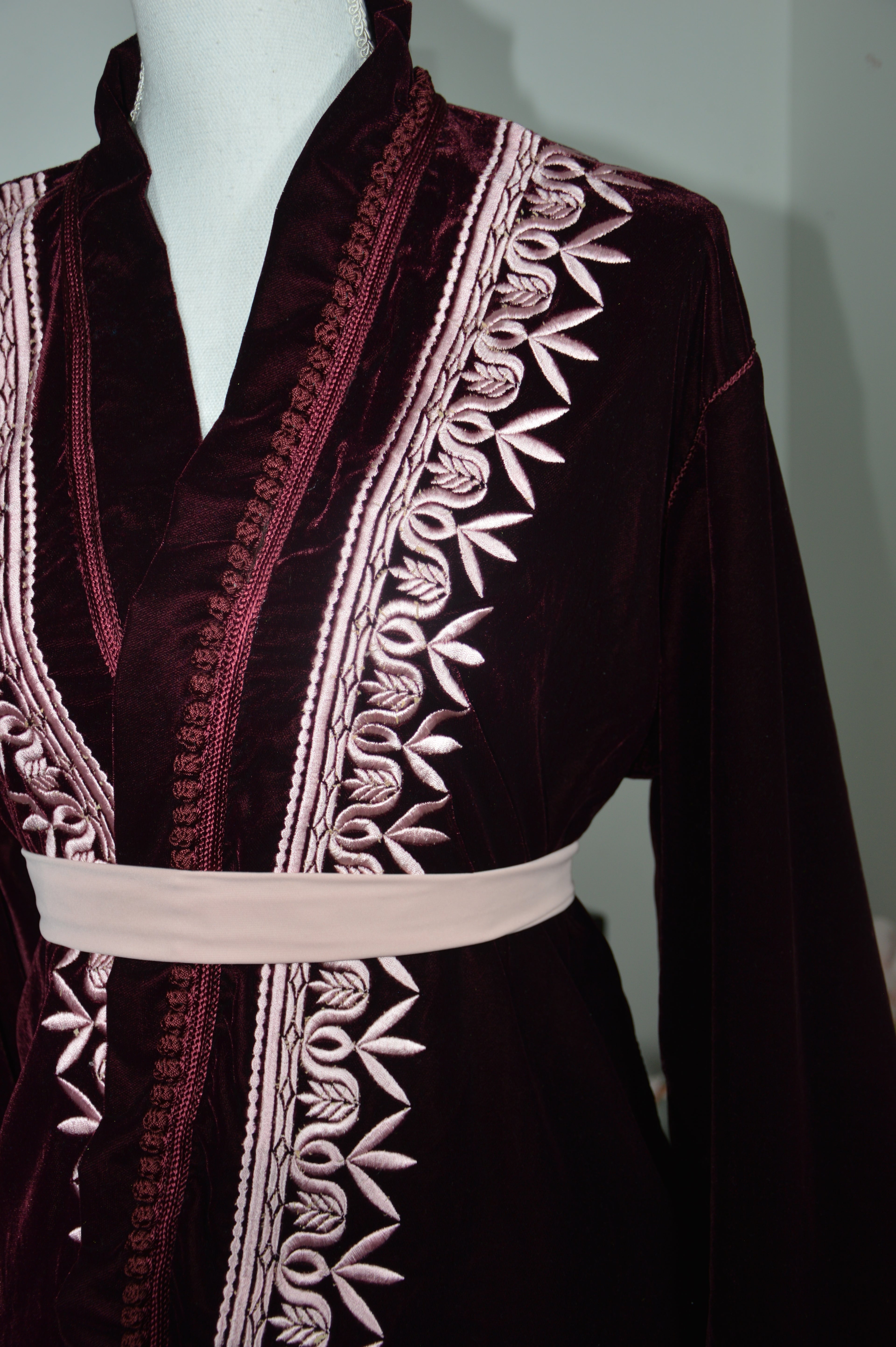 Veste Velours Bordeaux - Élégance Marocaine