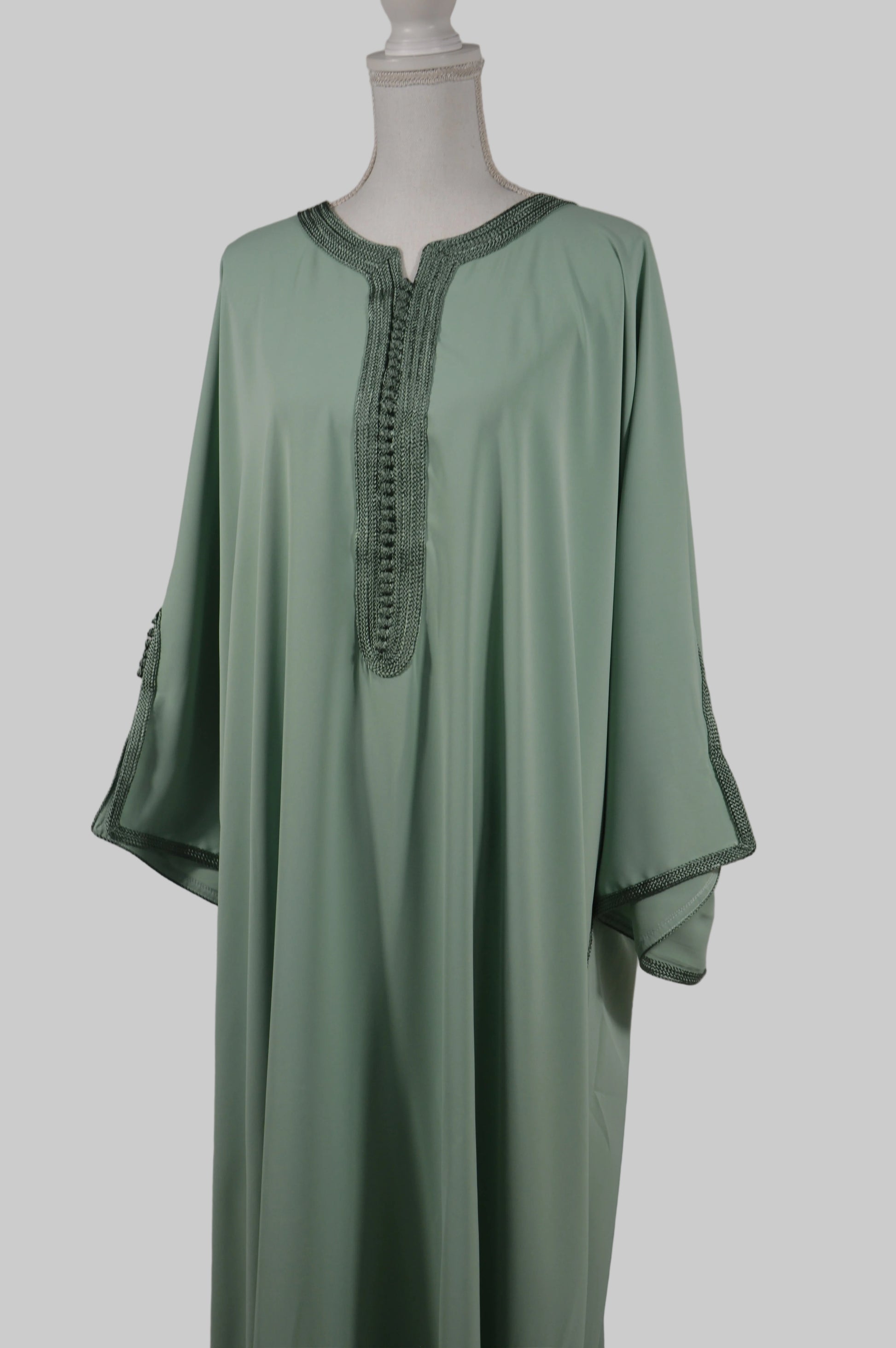 Gandoura Eclat Crêpe Vert Sauge - zeynaya prestige