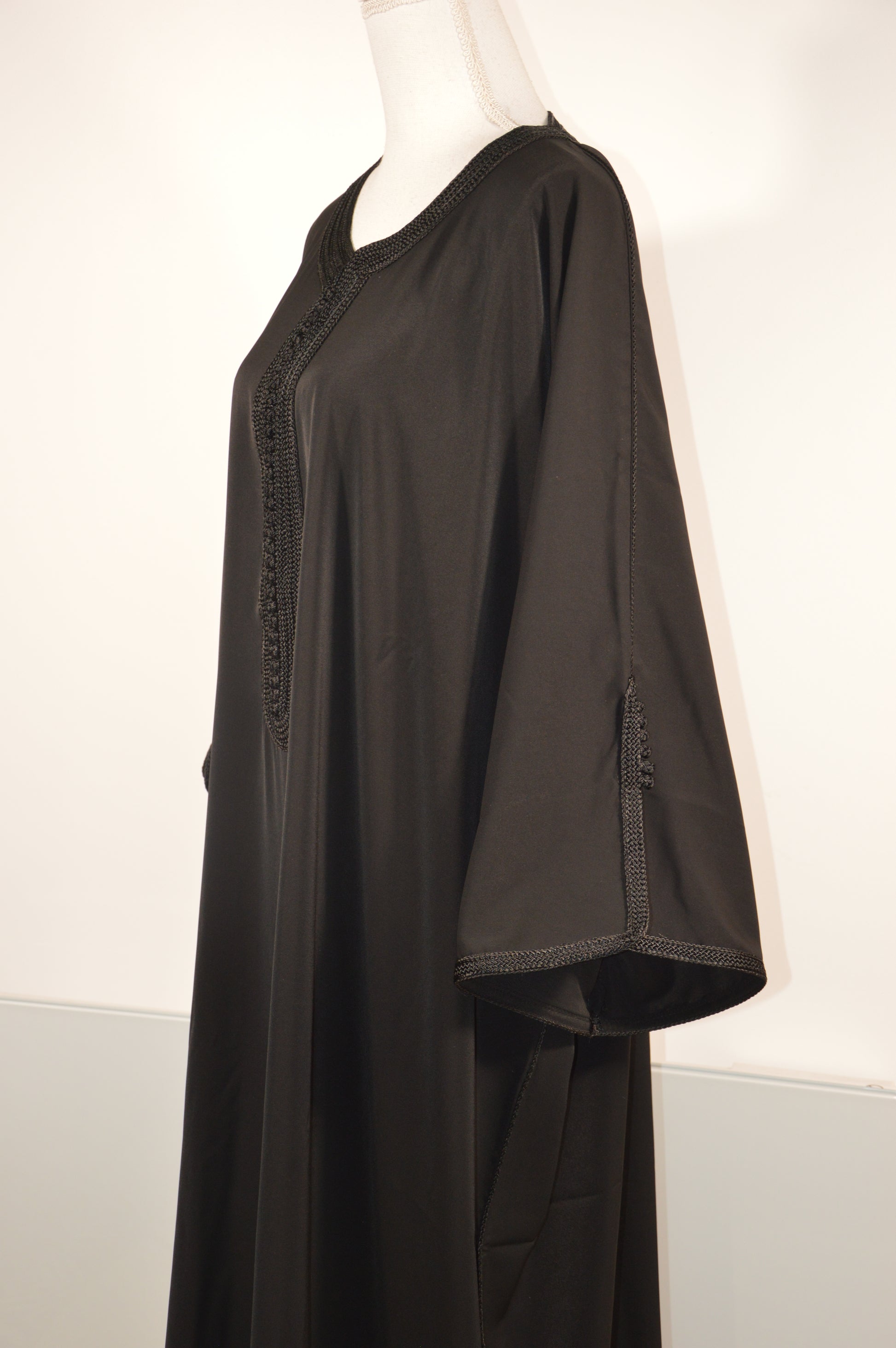 Gandoura Eclat Crêpe Noire - zeynaya prestige