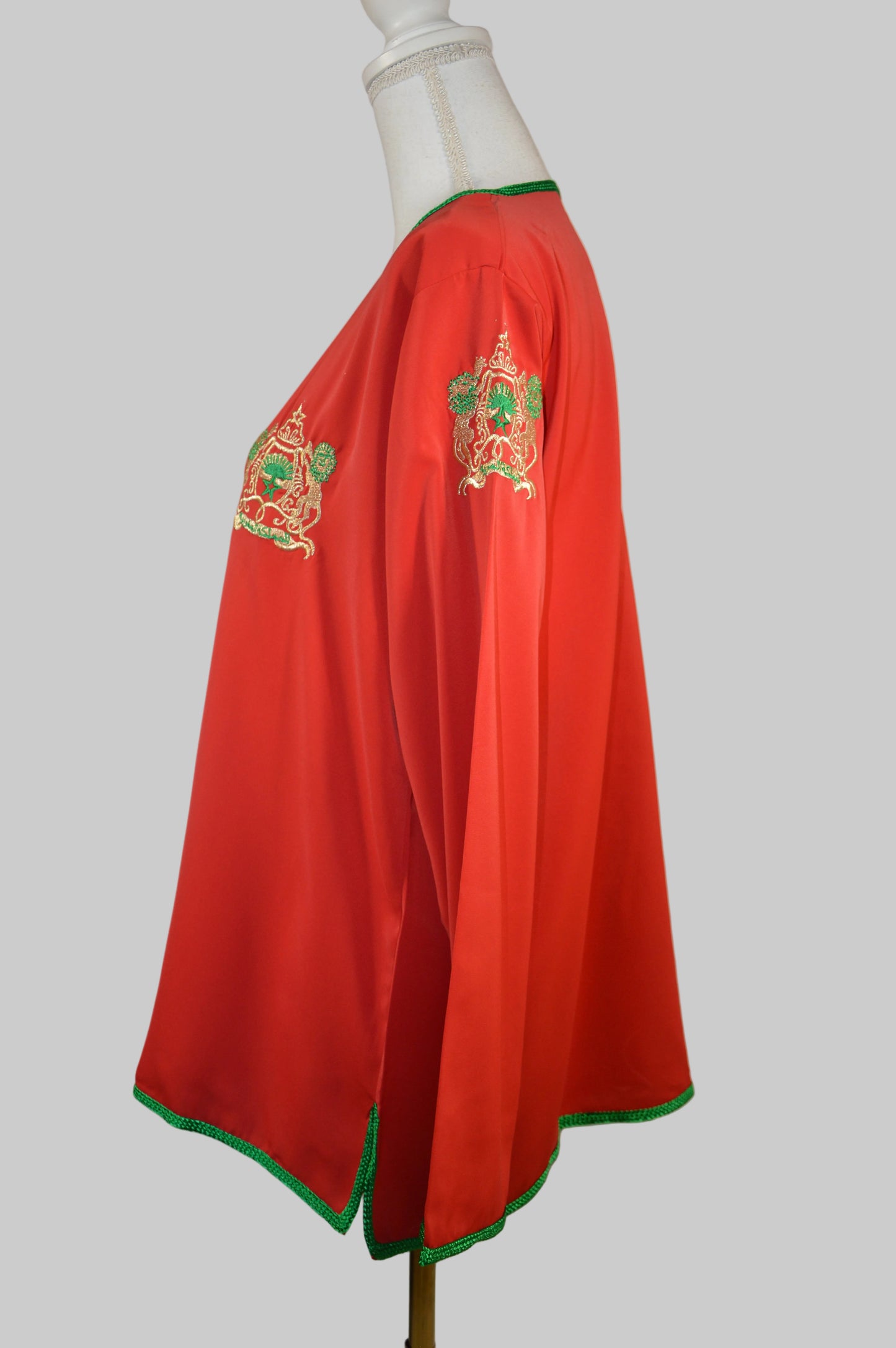 Tunique Maroc Rouge Brodée Armoiries - zeynaya prestige
