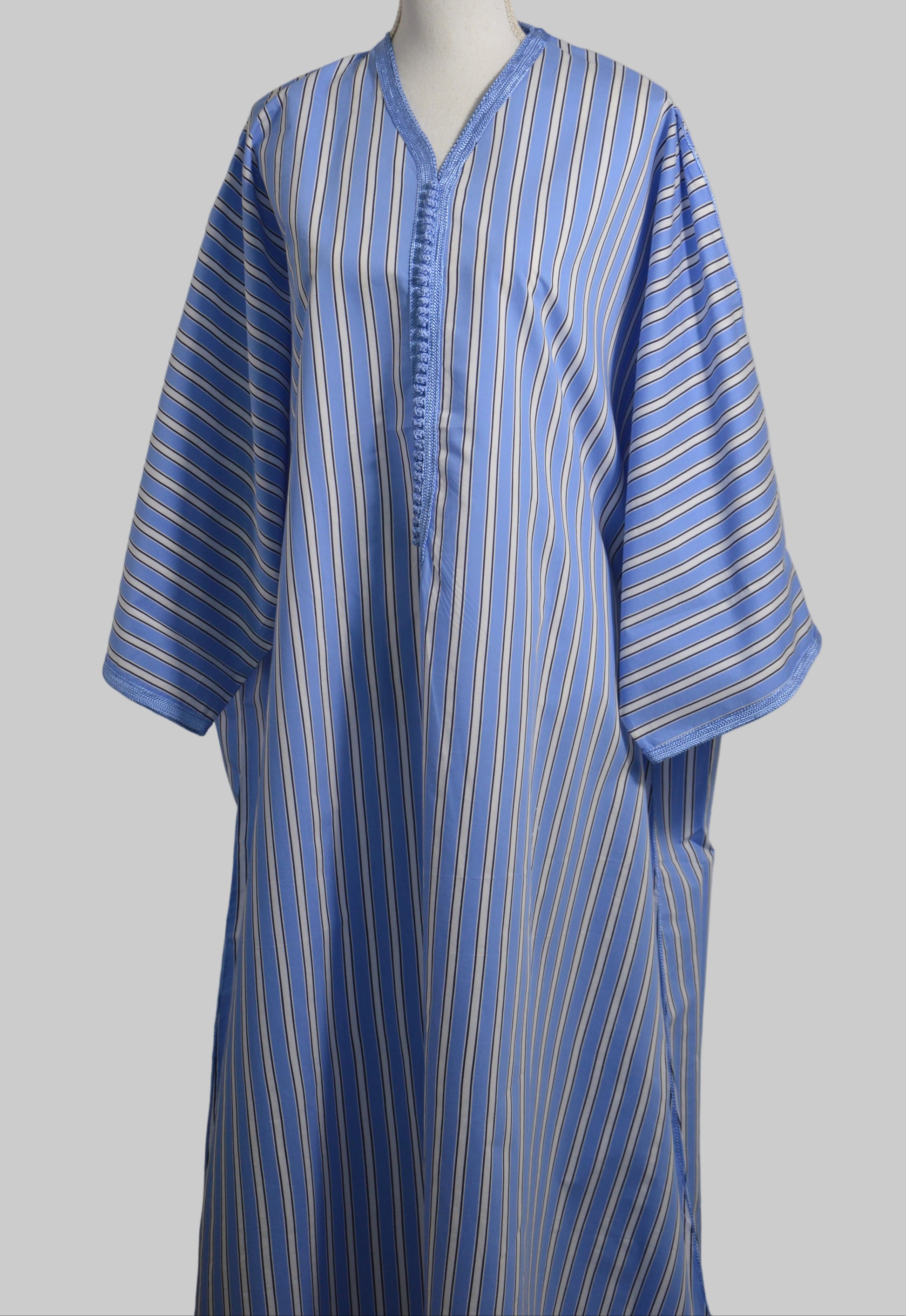 Gandoura en lin rayée bleu ciel - zeynaya prestige