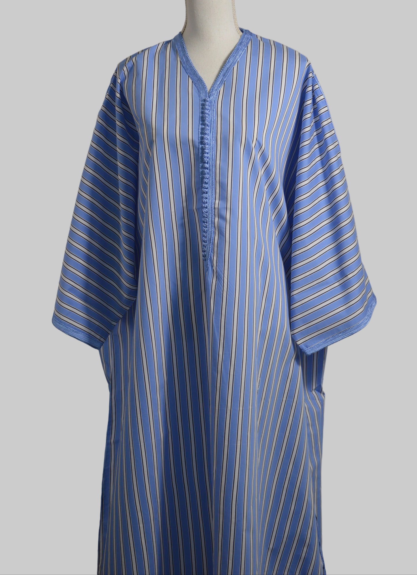 Gandoura en lin rayée bleu ciel - zeynaya prestige