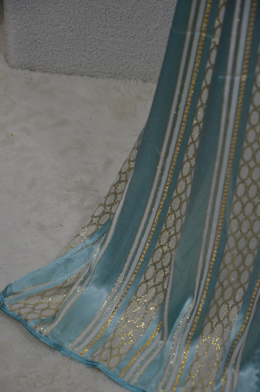 Caftan bleu turquoise luxe - zoom tissu