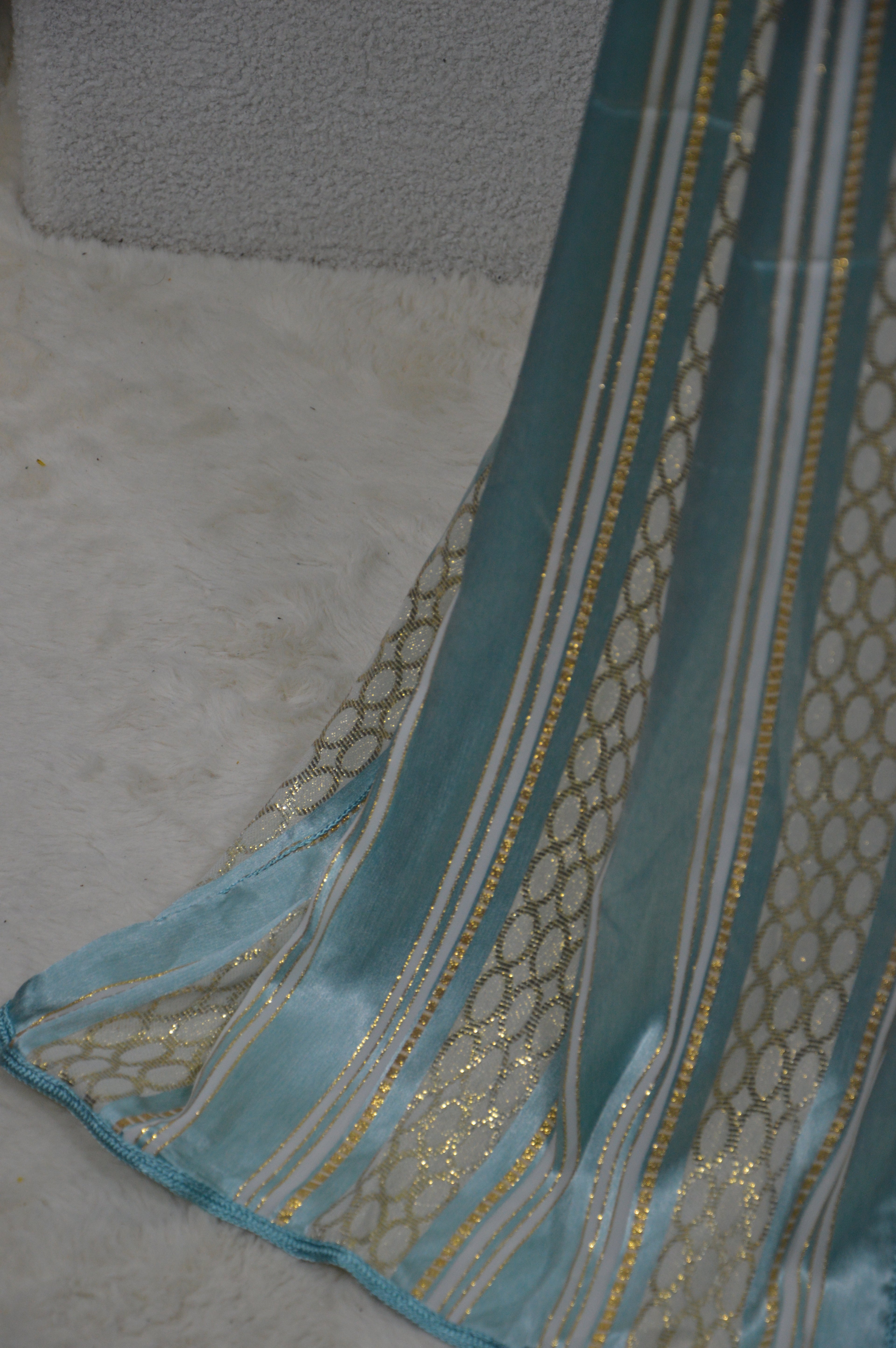 Caftan bleu turquoise luxe - zoom tissu