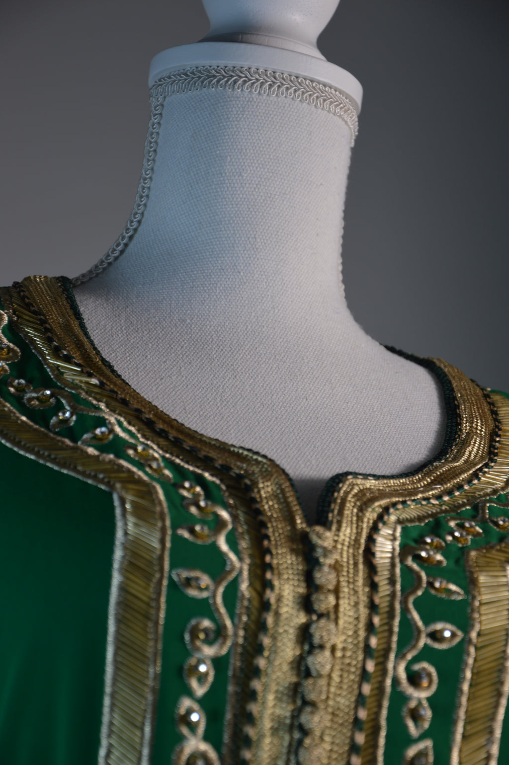 Caftan vert luxe – Sfifa dorée | Zeynaya Prestige