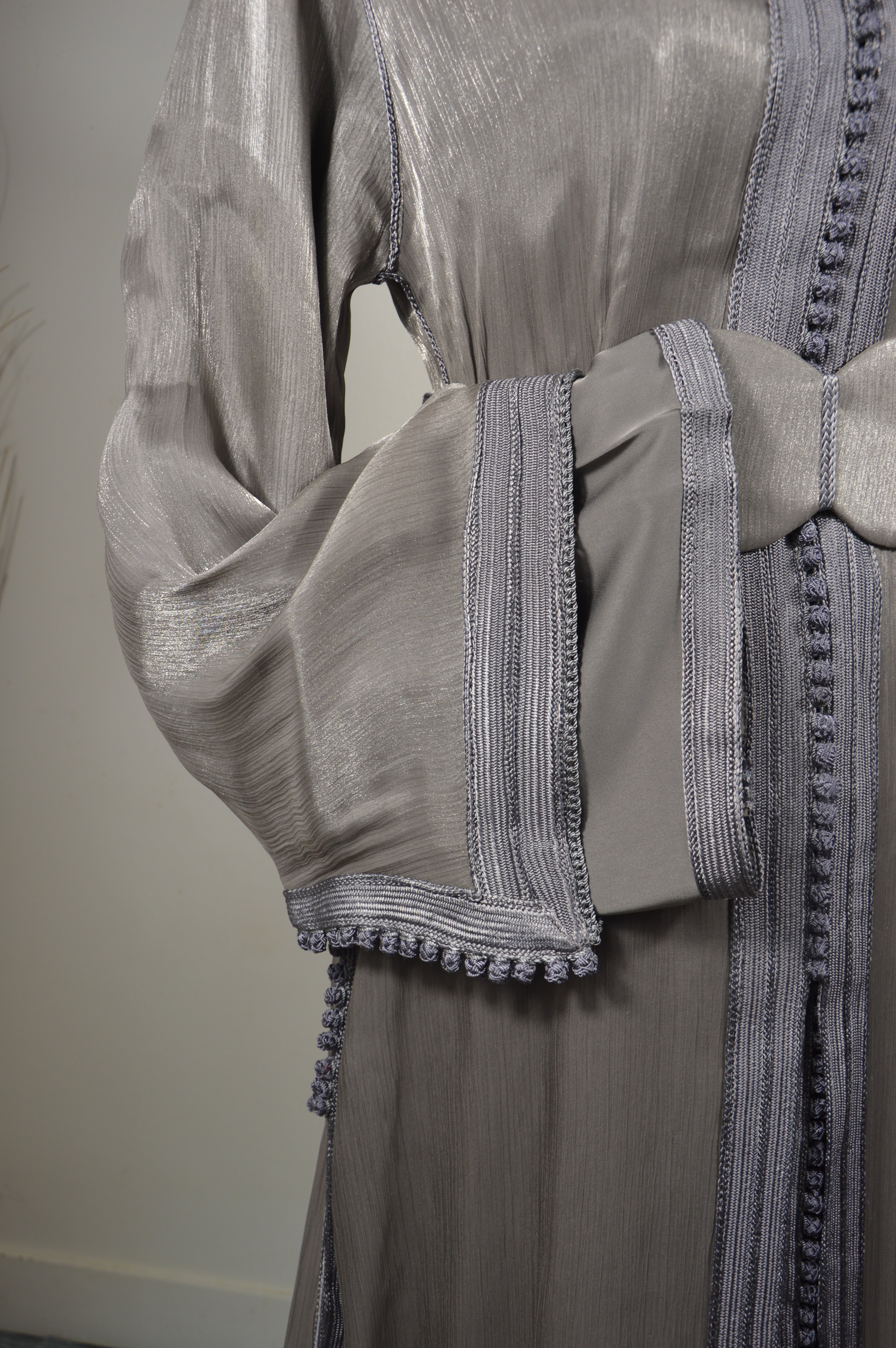 Takchita organza lamé gris perlé Argenté – Zeynaya Prestige