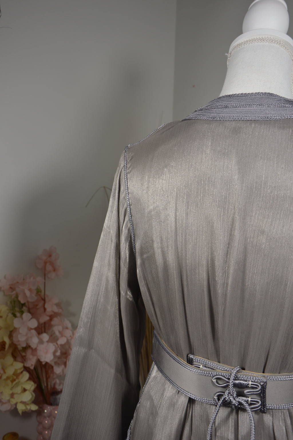 Takchita organza lamé gris perlé Argenté – Zeynaya Prestige