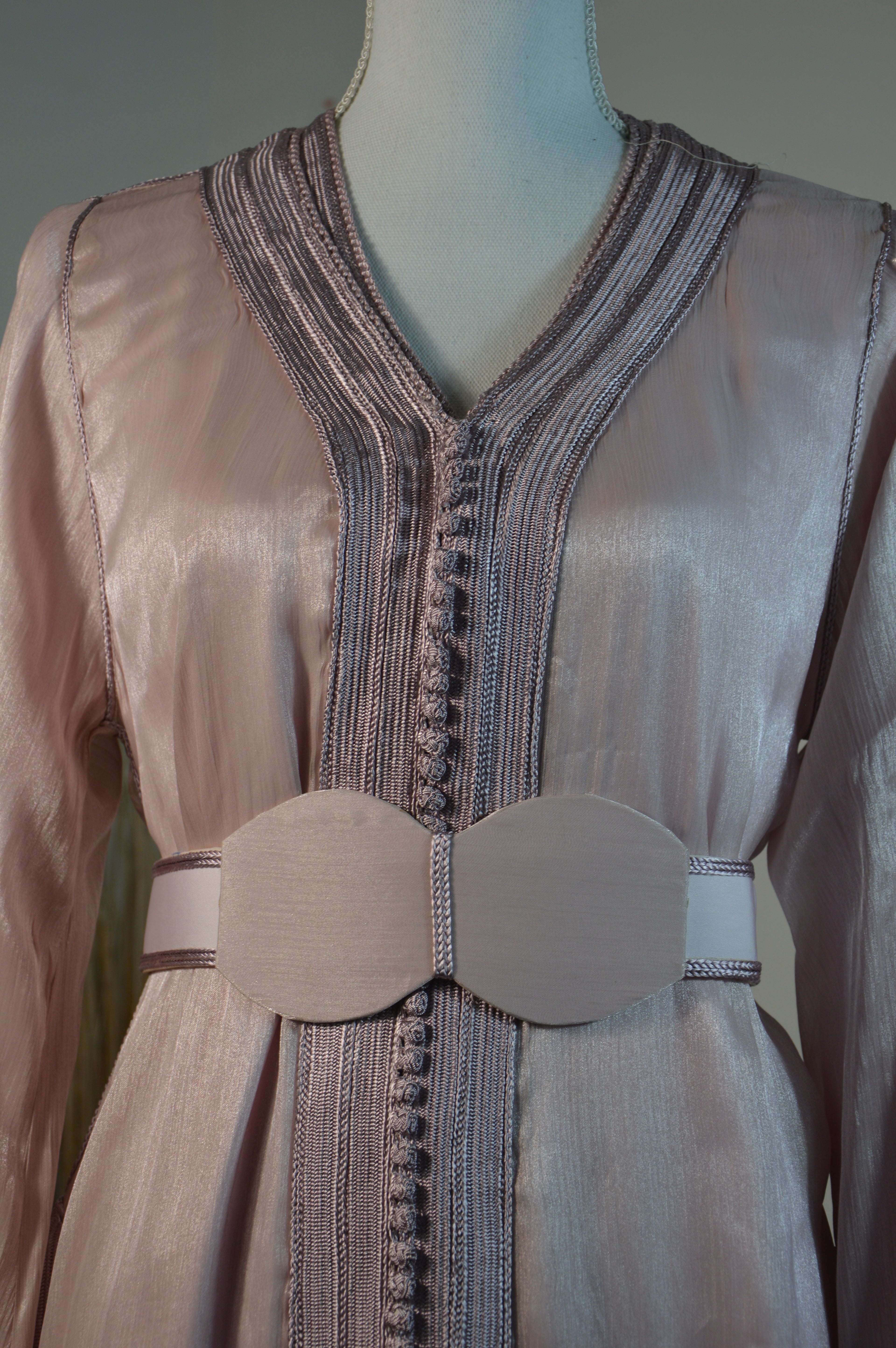 Takchita organza satiné métallisé – Rose poudré